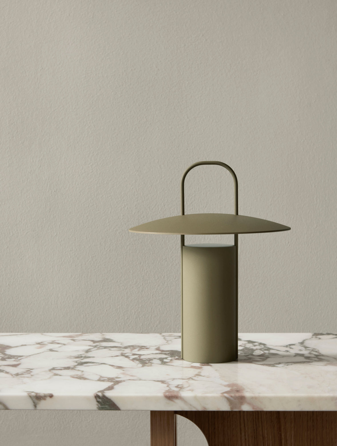 Tragbare Lampe RAY olivgrün