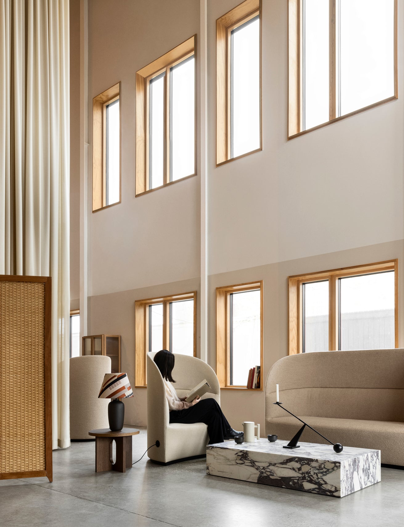 Couchtisch PLINTH GRAND sandstein