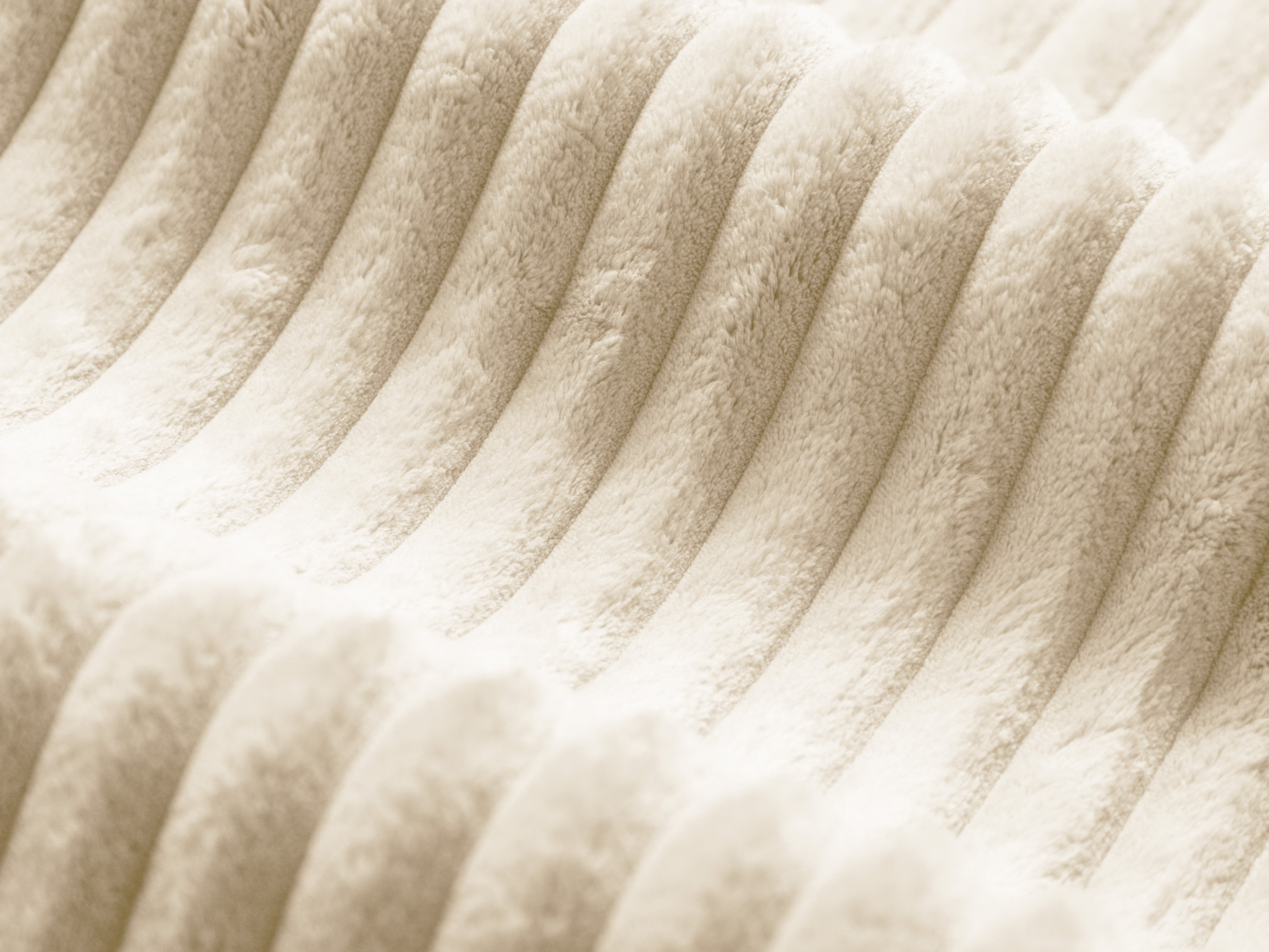 Bett MARTINA hellbeige Cord