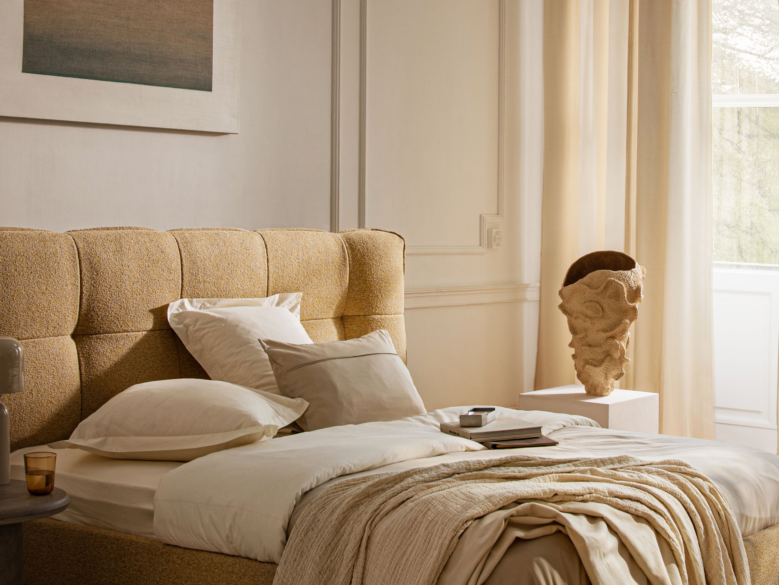 Bett mit Stauraum ERIC ziegelrot Boucle