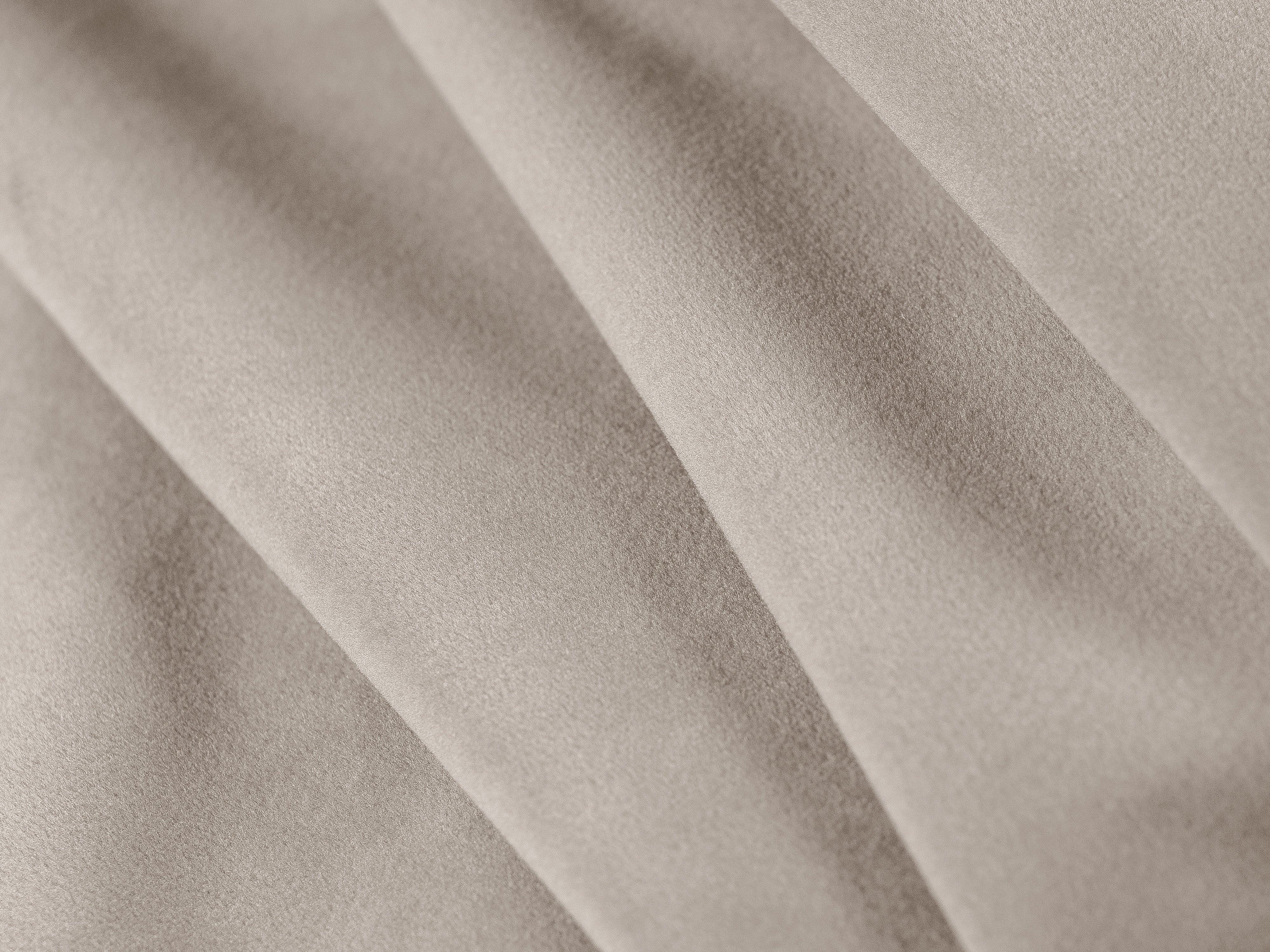 Symmetrisches Samtsofa KATE in Beige