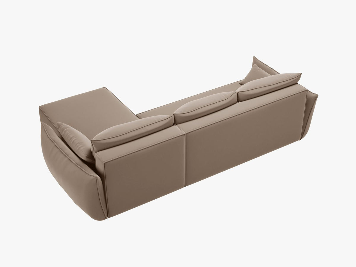 Narożnik aksamitny lewostronny z funkcją spania 4-osobowy KAELLE cappuccino – ujęcie boczne
