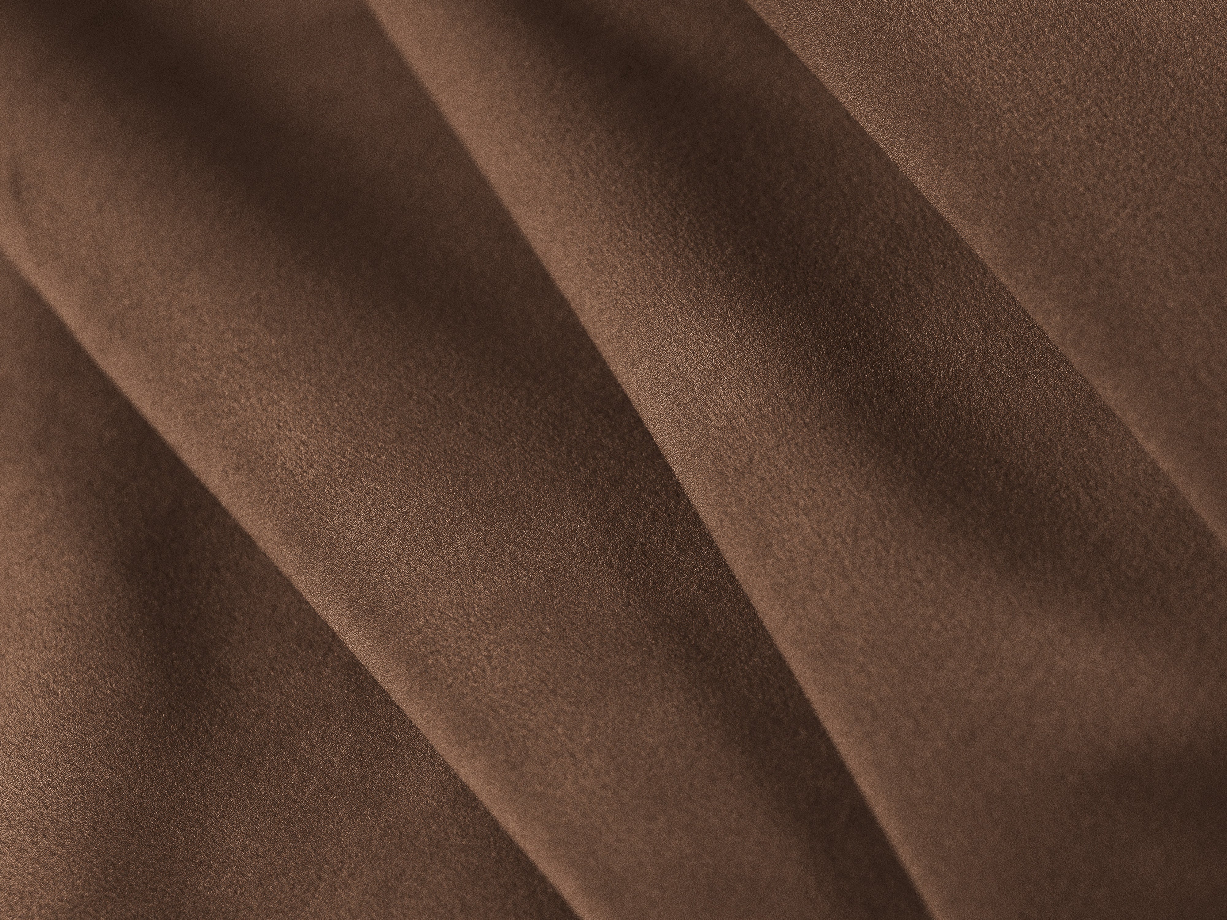 Velvet Fumpu with Box, "Gloria", 1 Seat, Chocolate, 87x72x46
Made in Europe