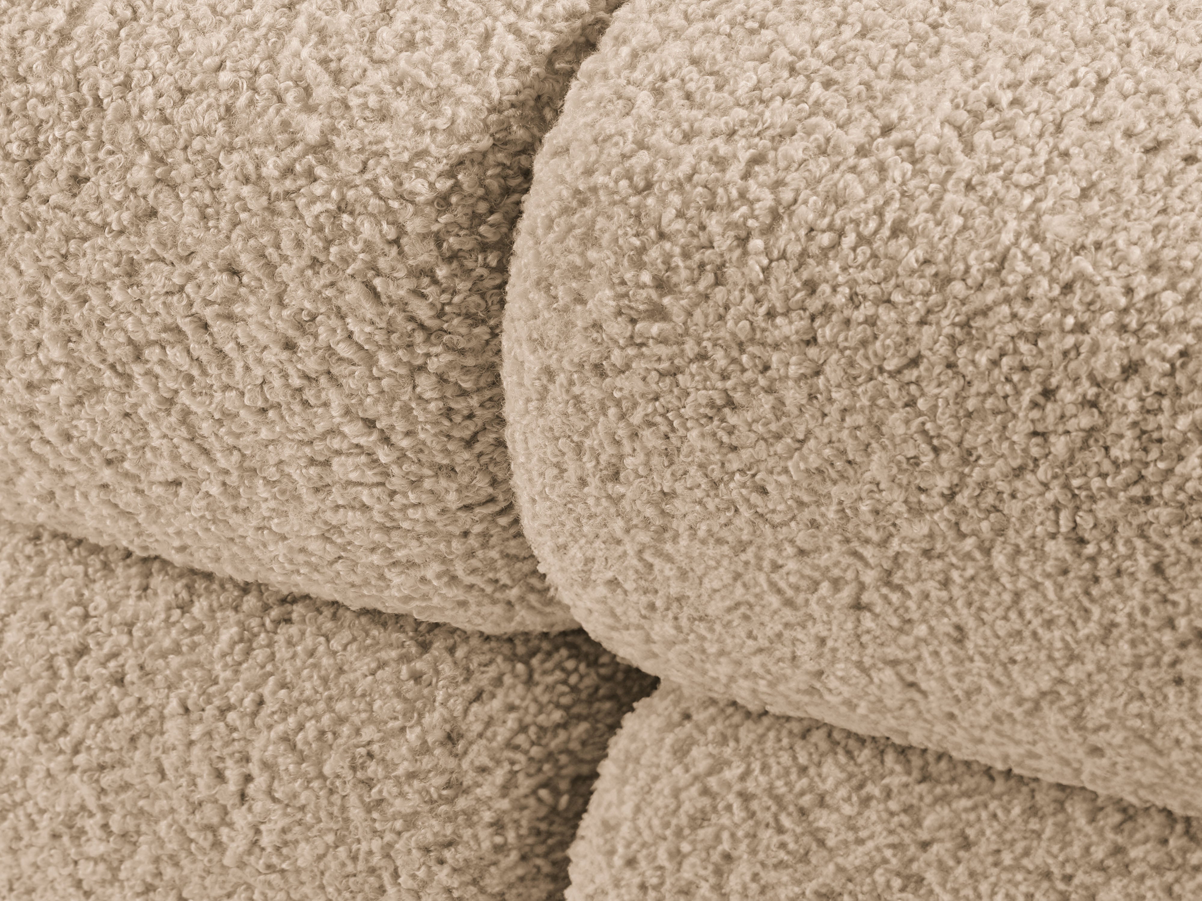 Modulares offenes Sofa BELLIS in sandfarbener Boucle, linksseitig.