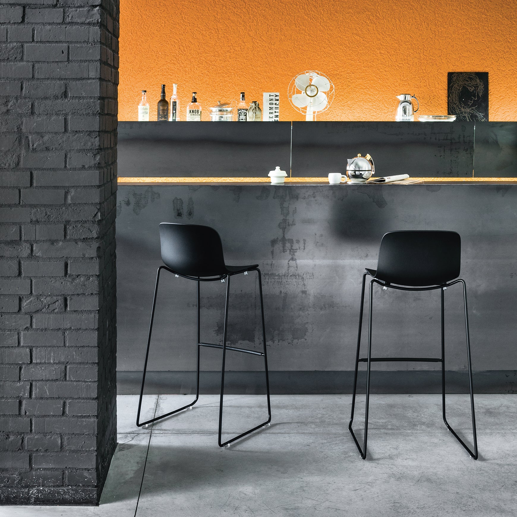 TROY white stool