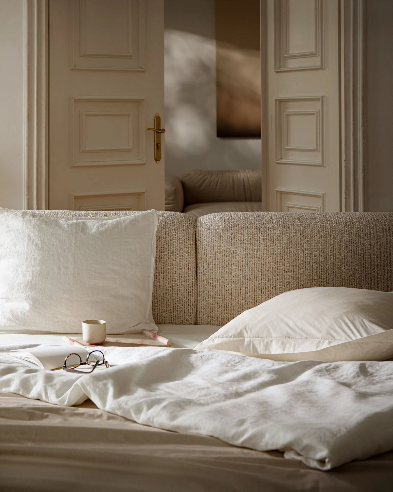 Bett SOLANGE hellbeige Melange
