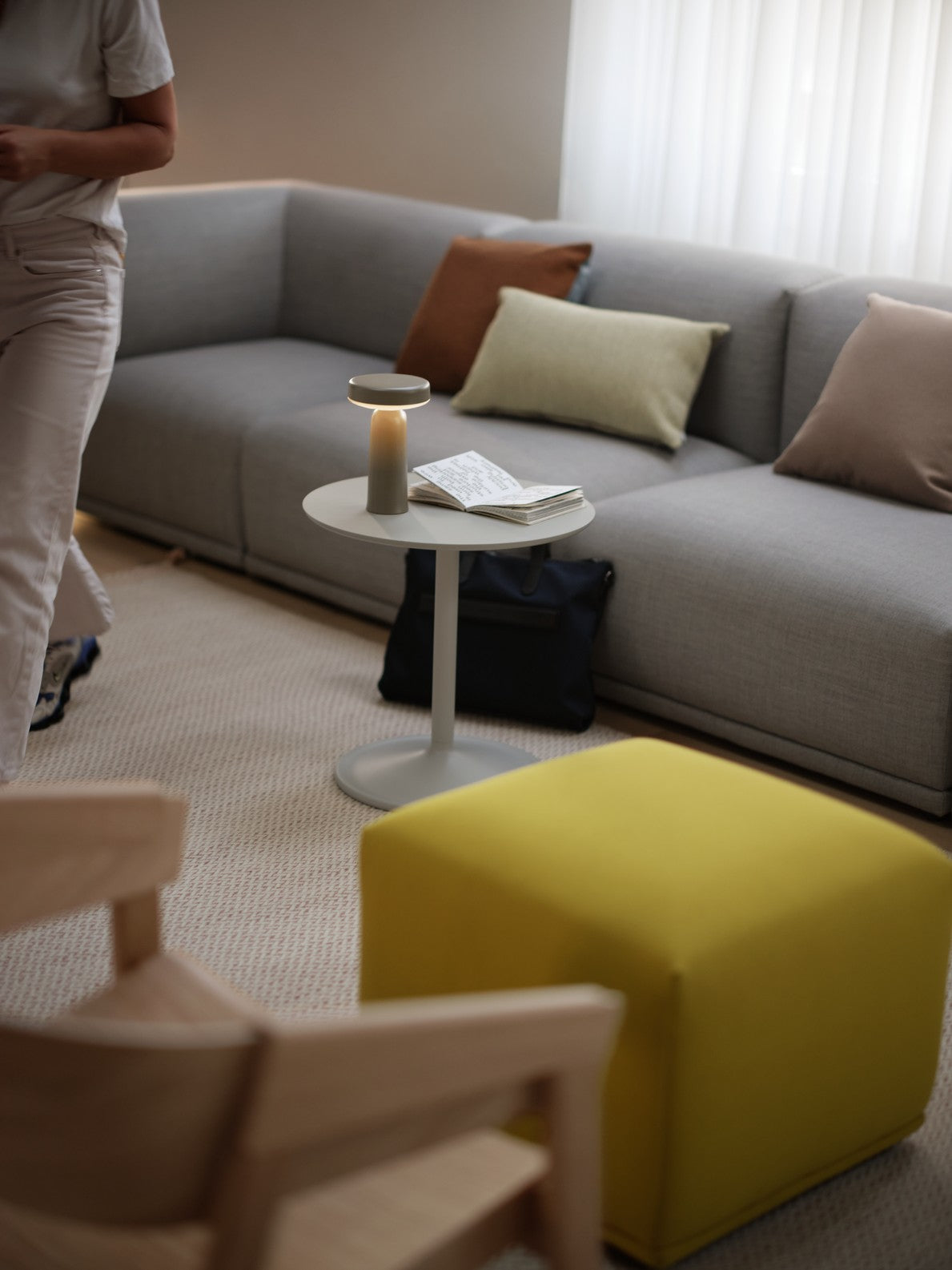 Tragbare Außenlampe EASE taupe