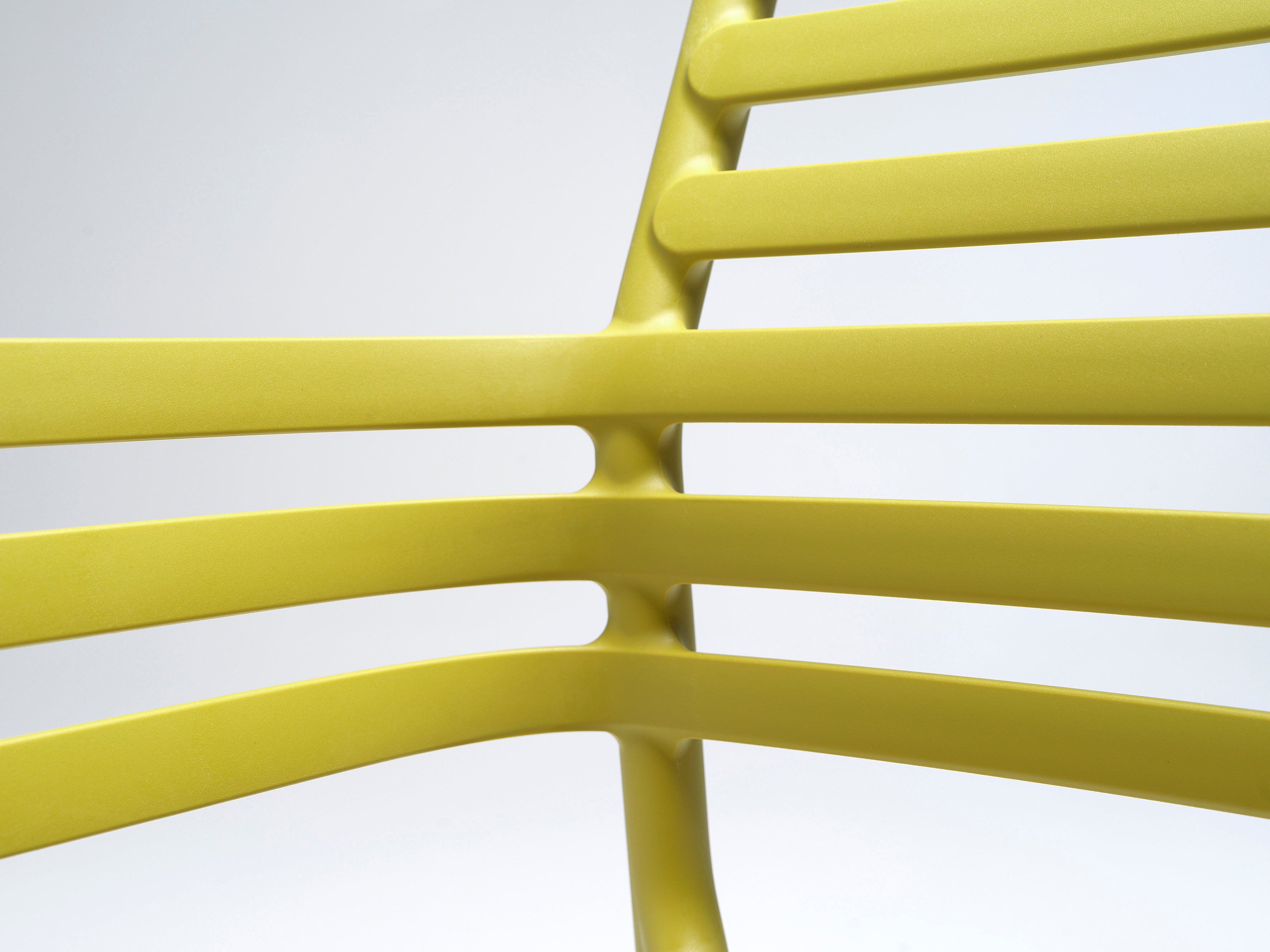 Außenstuhl mit Armlehnen DOGA marsala