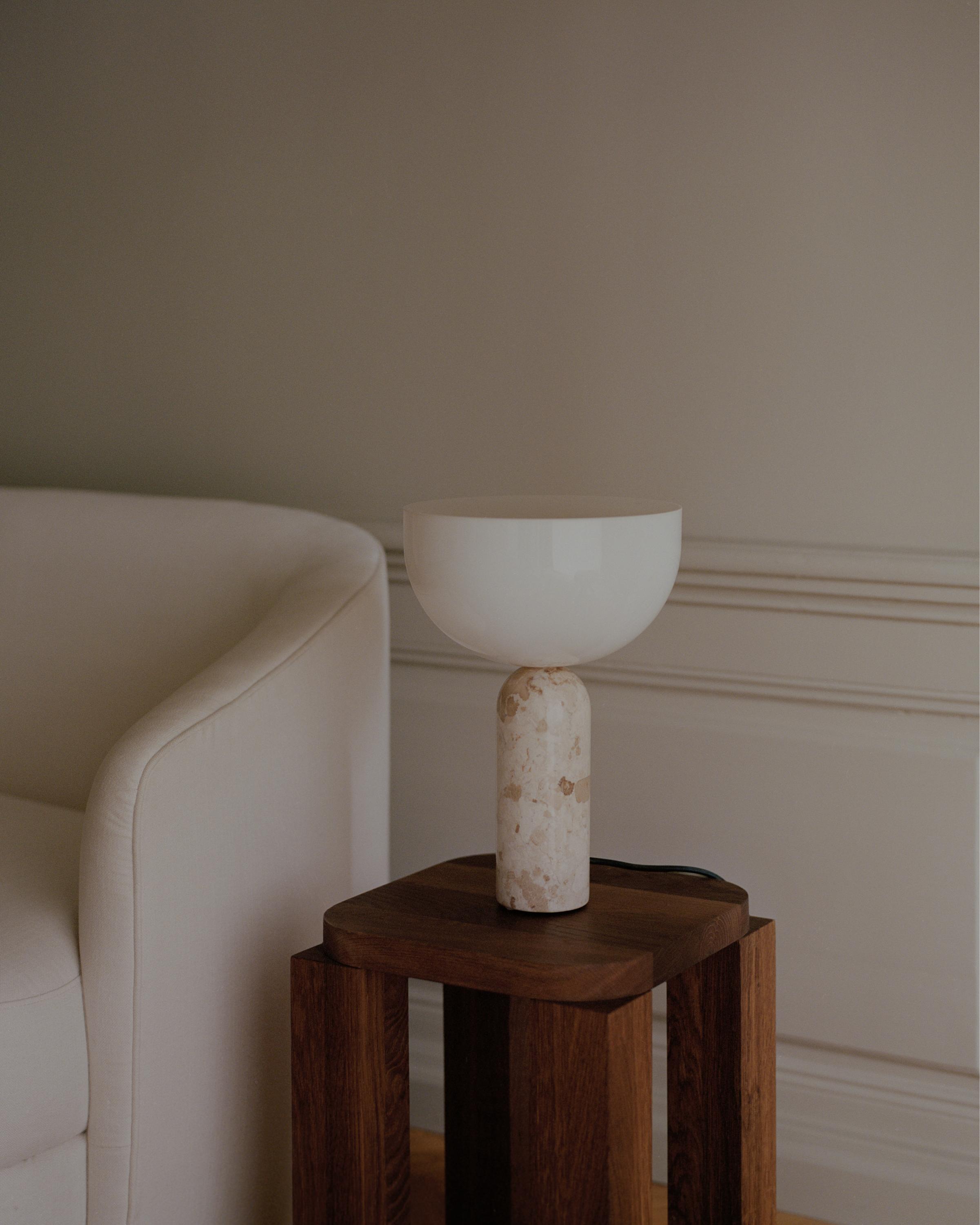 KIZU Tischleuchte Creme Marmor