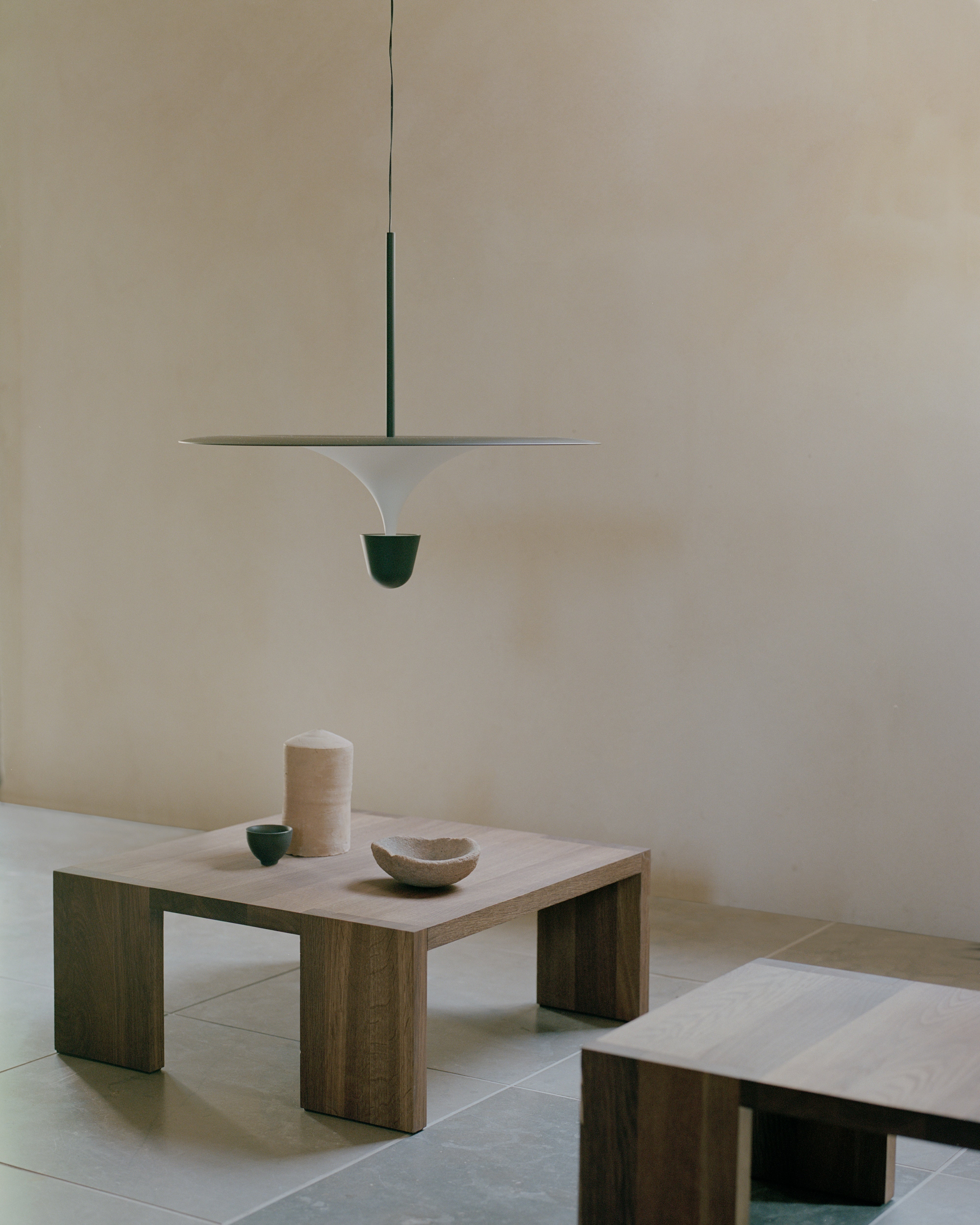 Kaffeetisch TENON dunkles Eichenholz