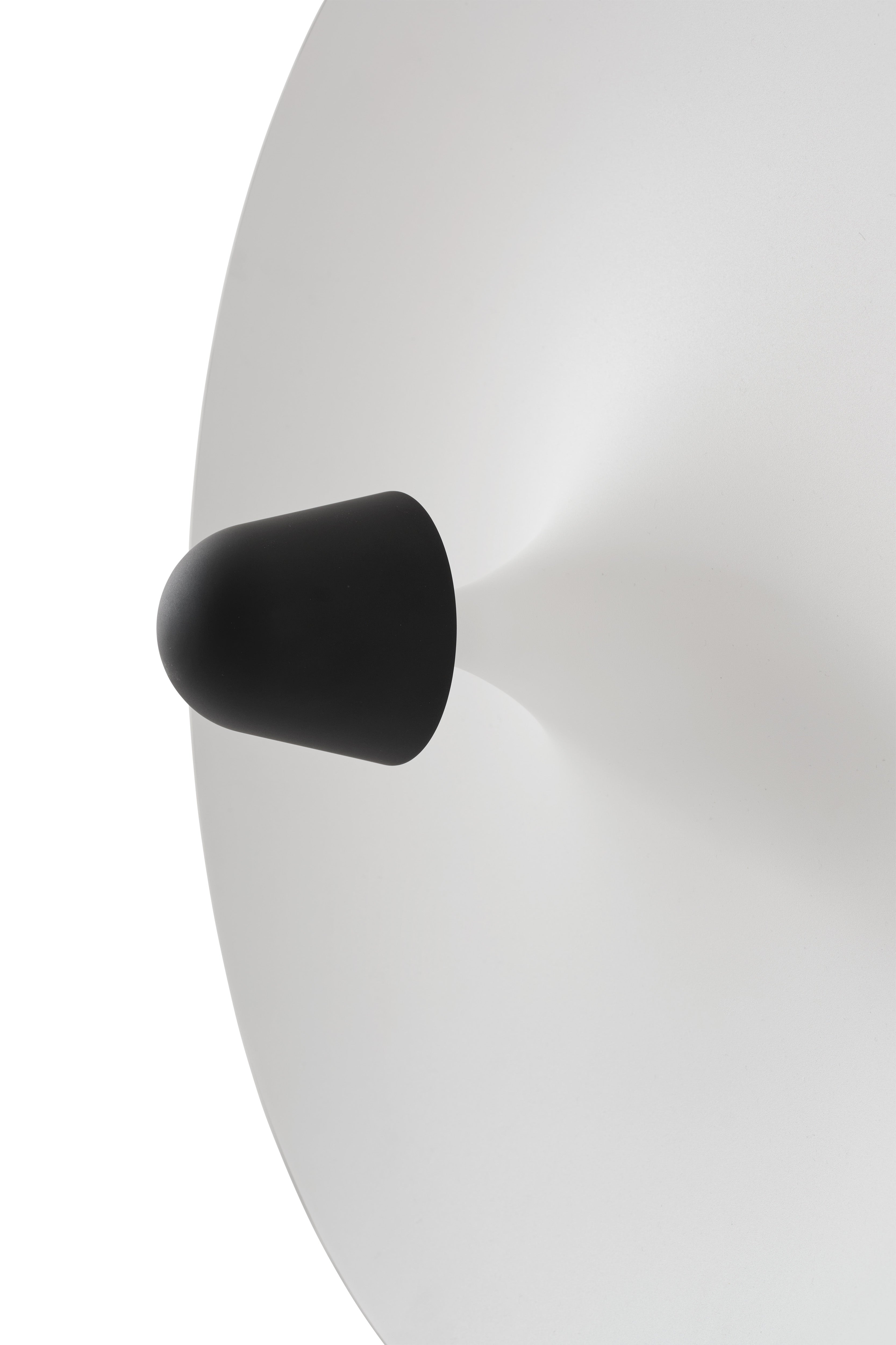 Wandleuchte KANTARELL schwarz mit weißem Finish