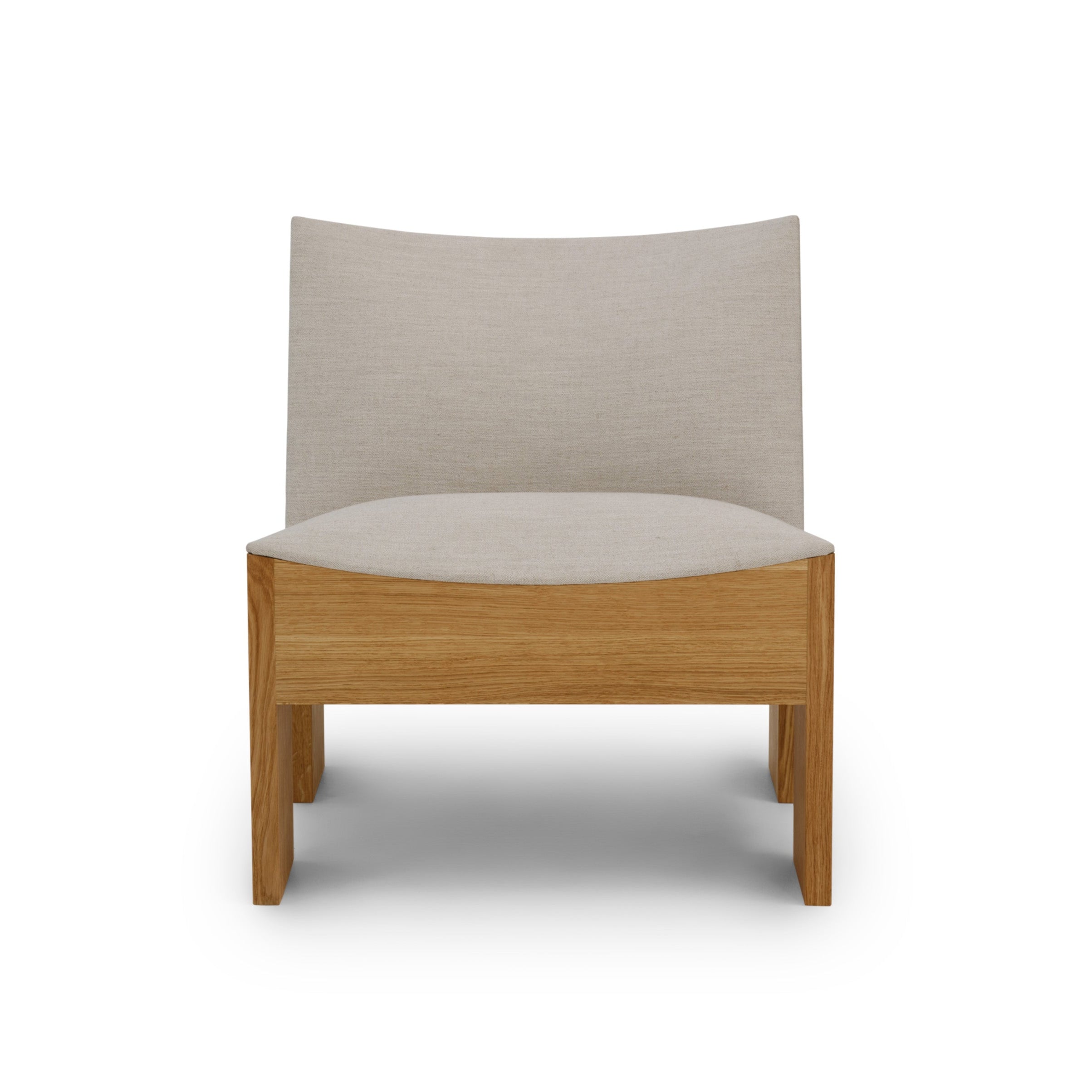 Tenon Romo Ruskin Quill Beige armchair with an oak base
