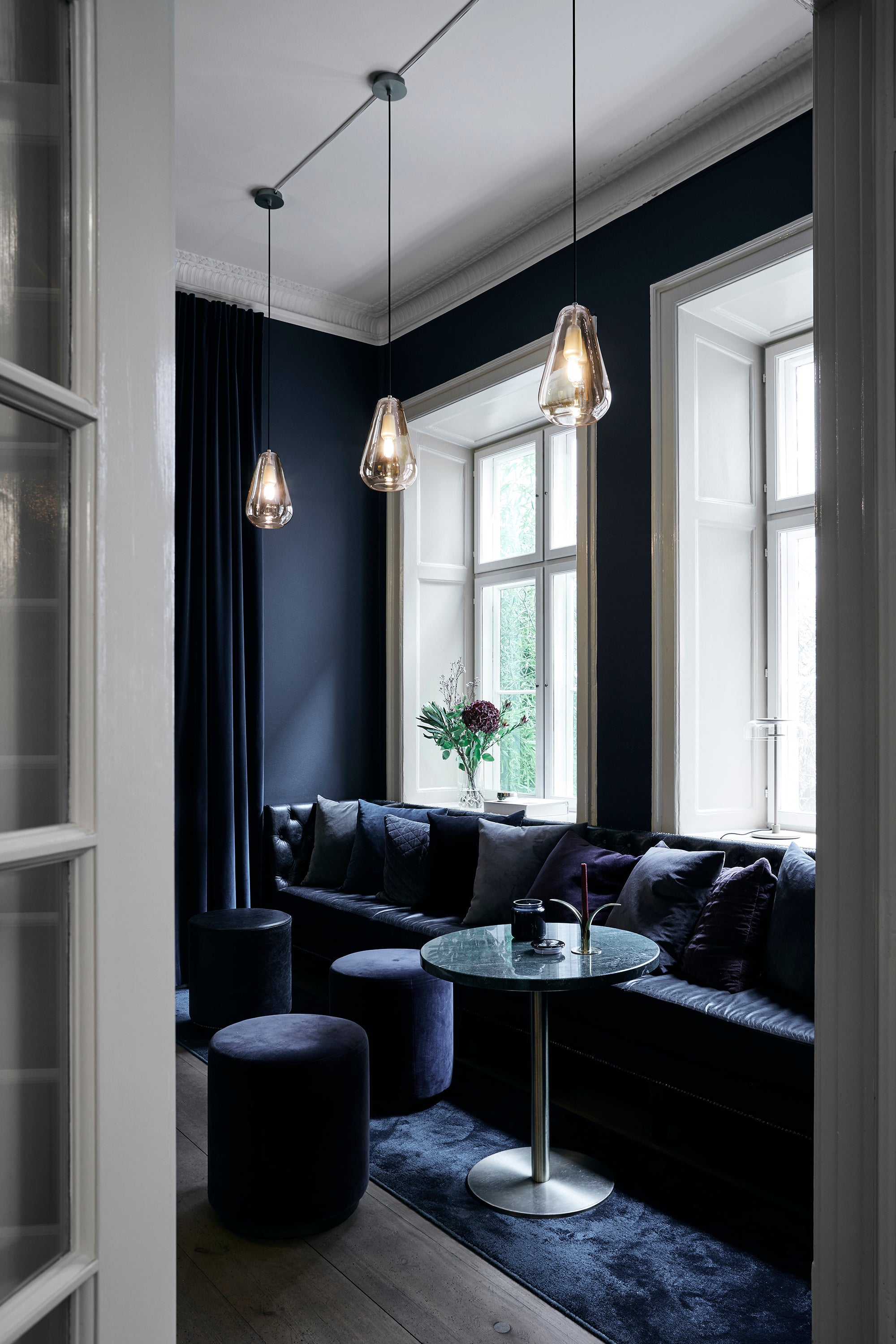 Pendelleuchte ANOLI gold mit goldenem Glas