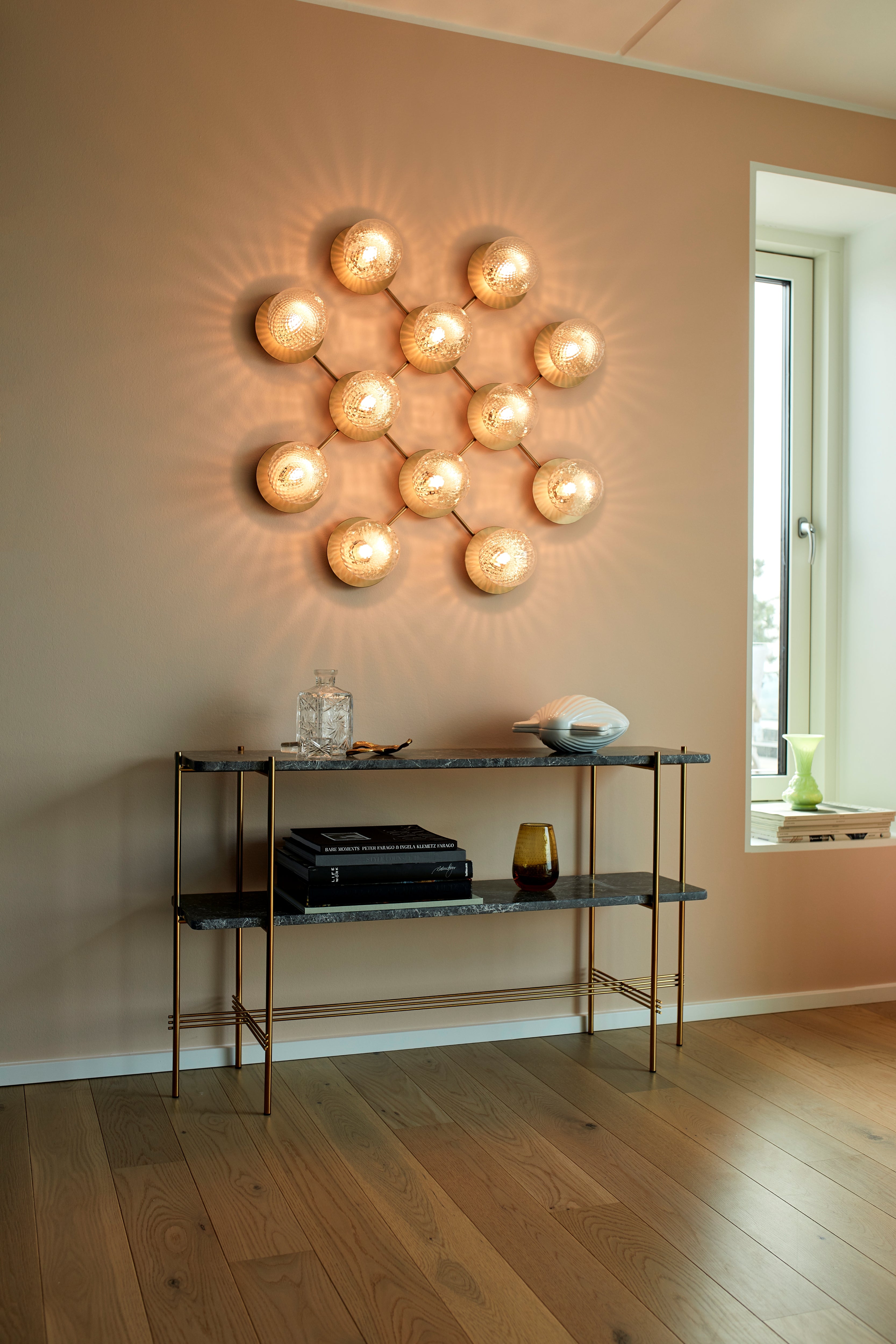 Wandleuchte LIILA 12 Gold mit transparentem Glas