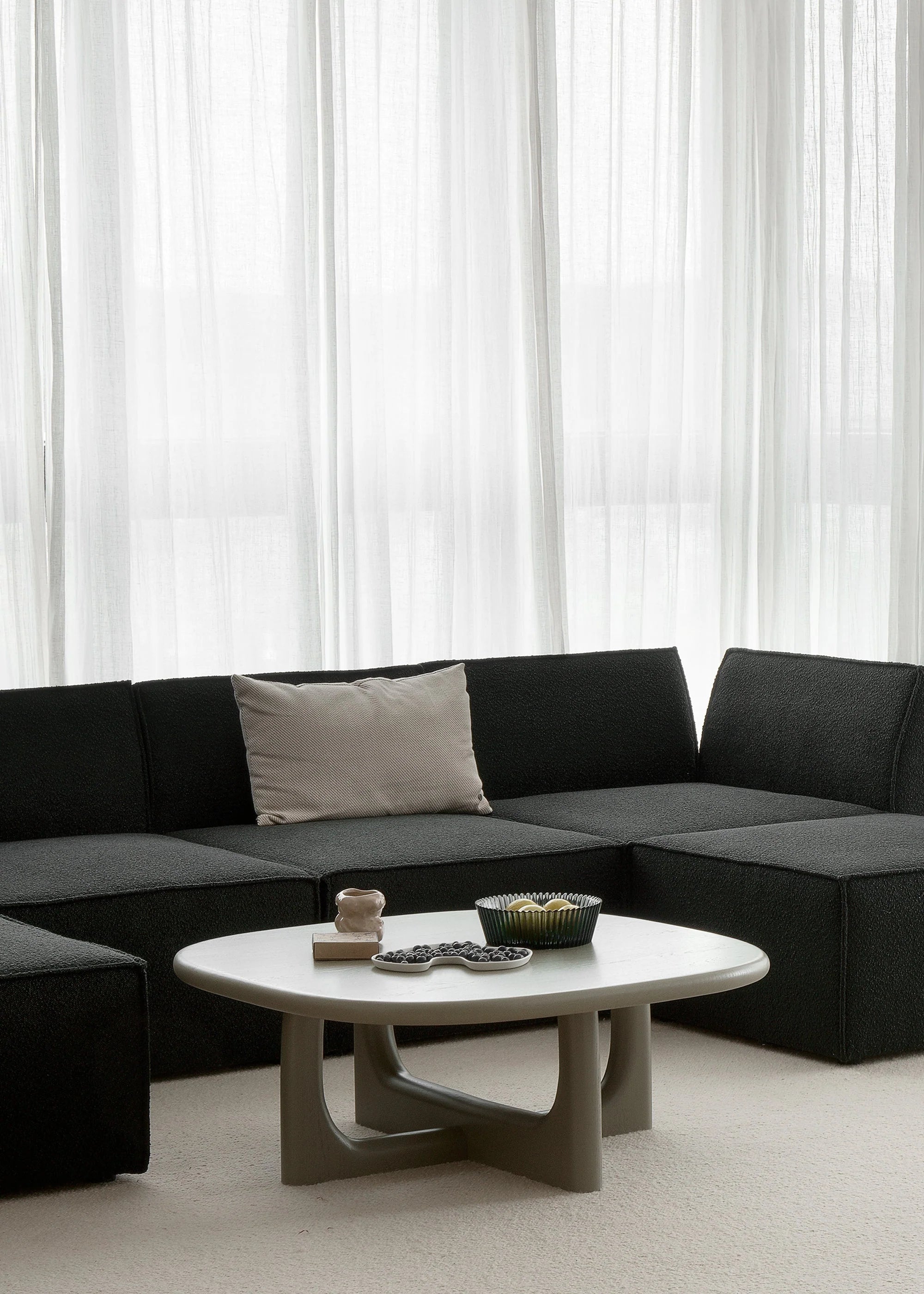 Couchtisch OLFO aus Eichenholz
