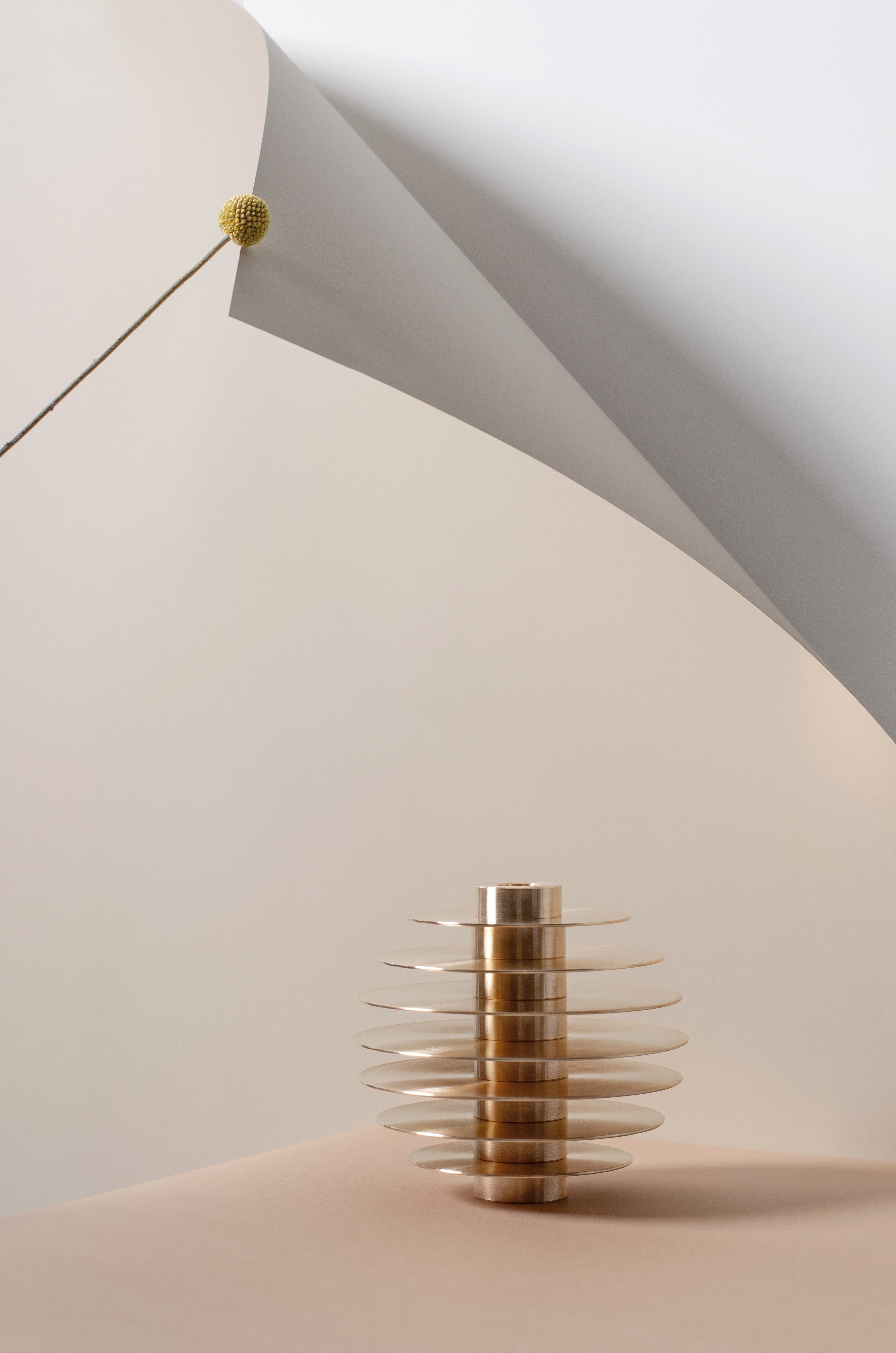 Set von ORB Kerzenhaltern aus Messing