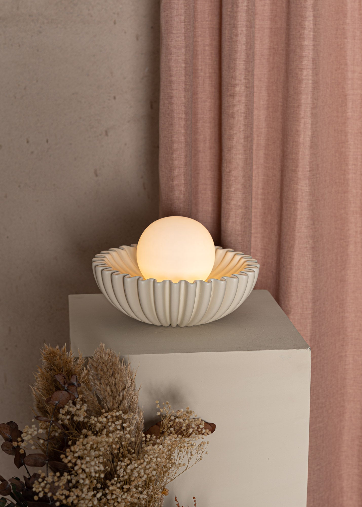 Tischlampe OSTRO ecru