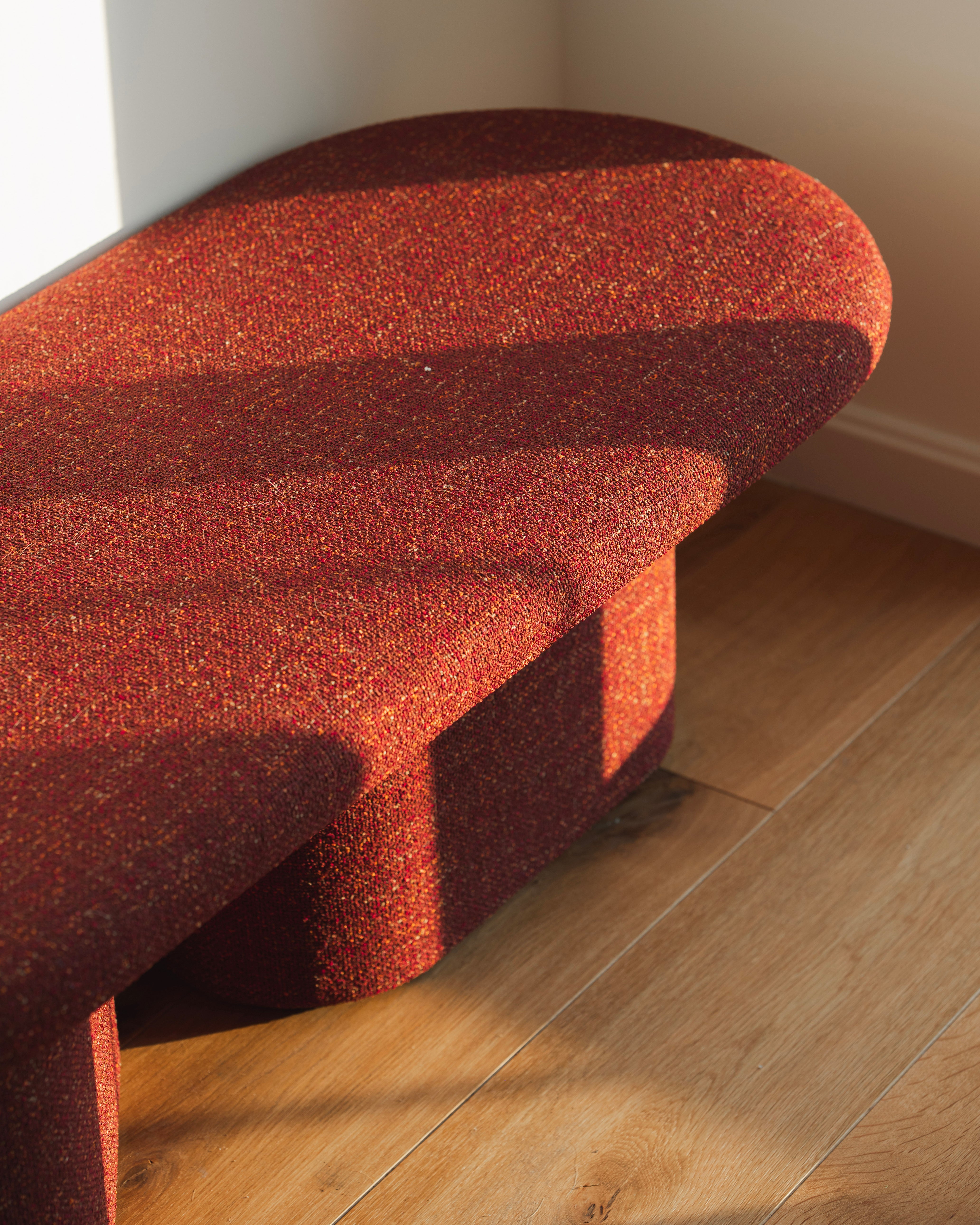OVO bench chestnut red [Amelia]