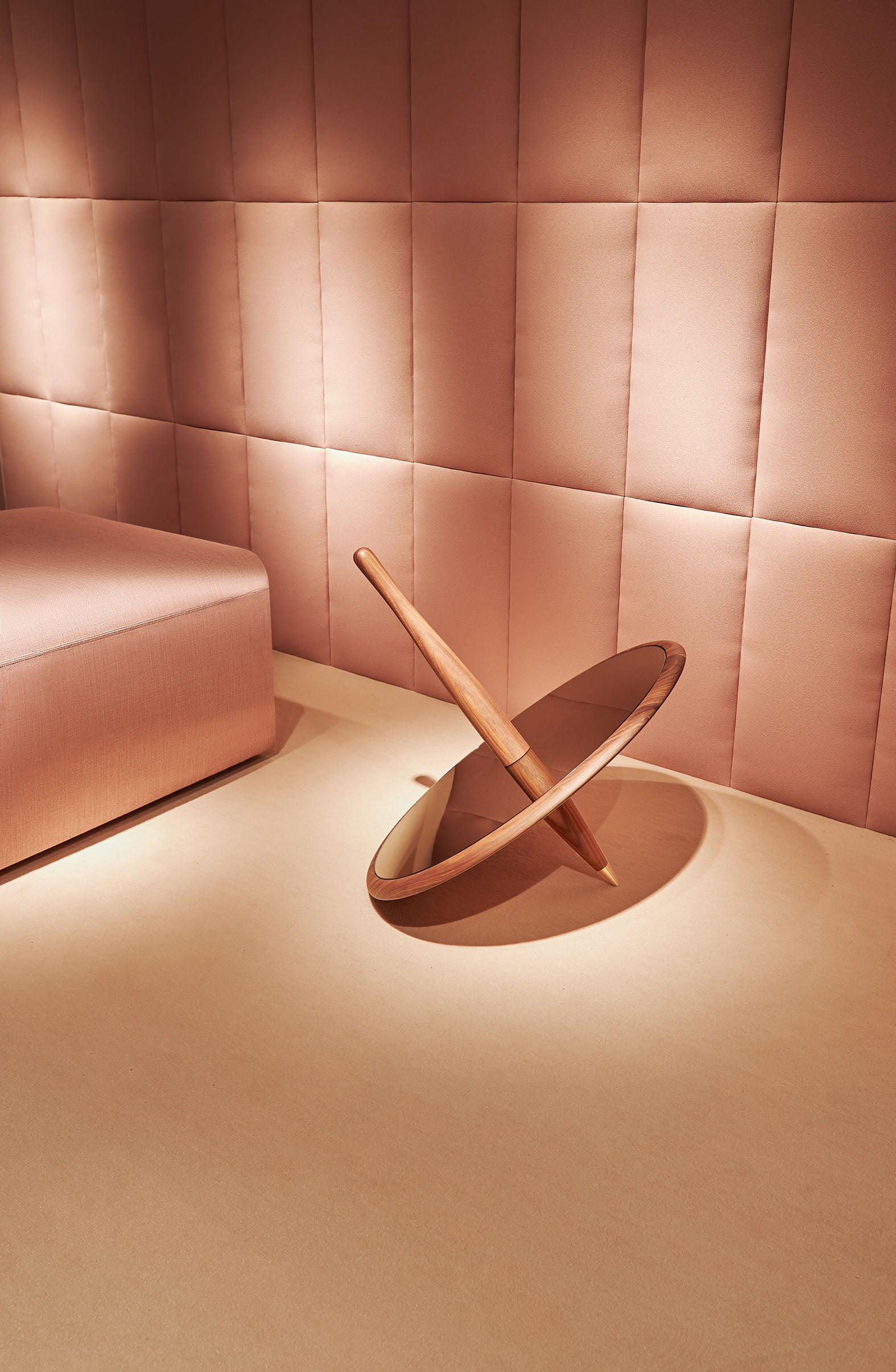 Dekorationsspiegel PEONZA Nussbaumholz