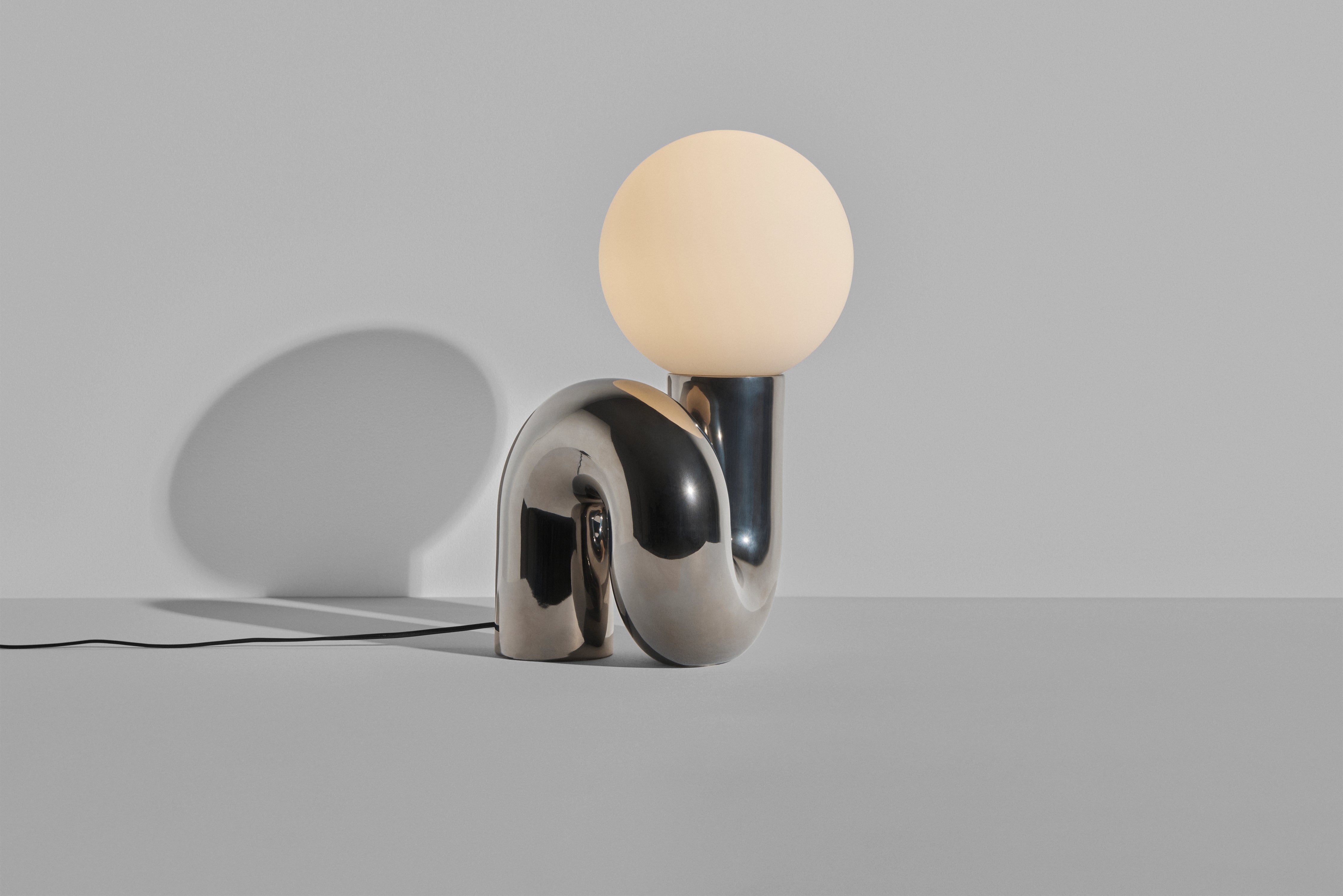 NEOTENIC silver table lamp