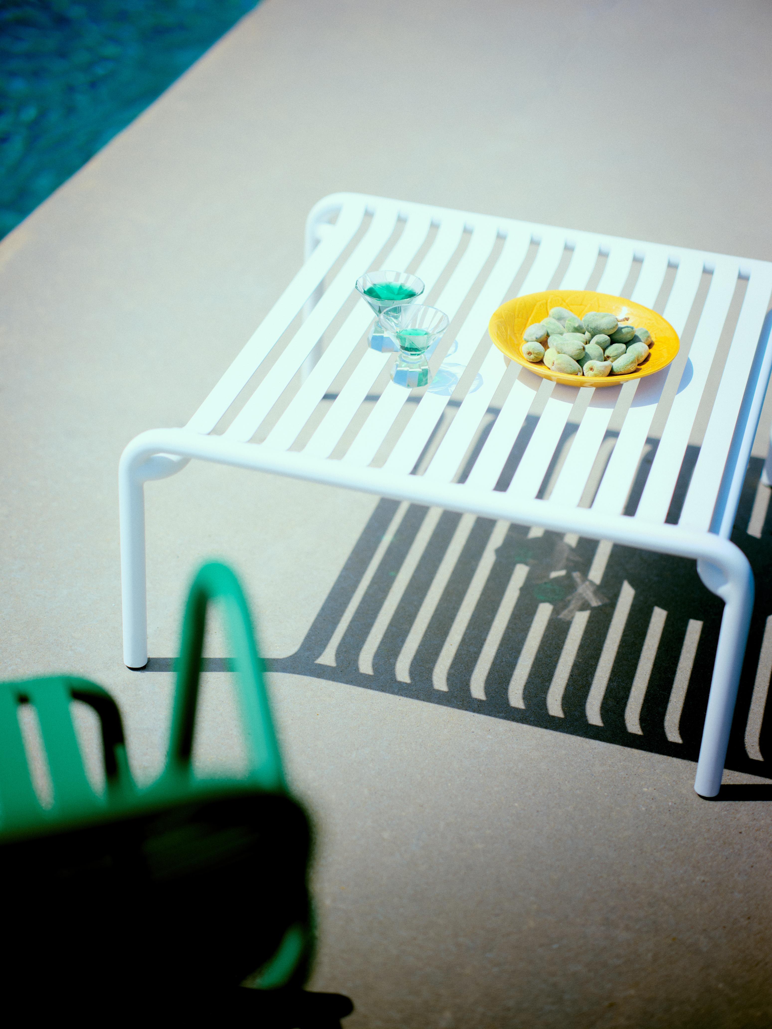 Quadratischer Gartenkaffee-Tisch WEEK-END in Schwarz