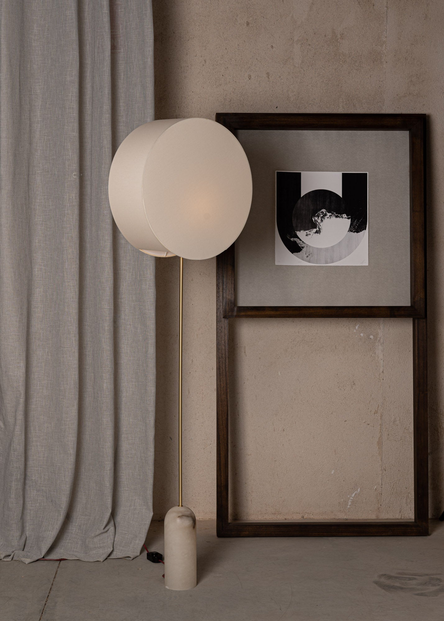 Pendulum Floor Lamp White Alabaster