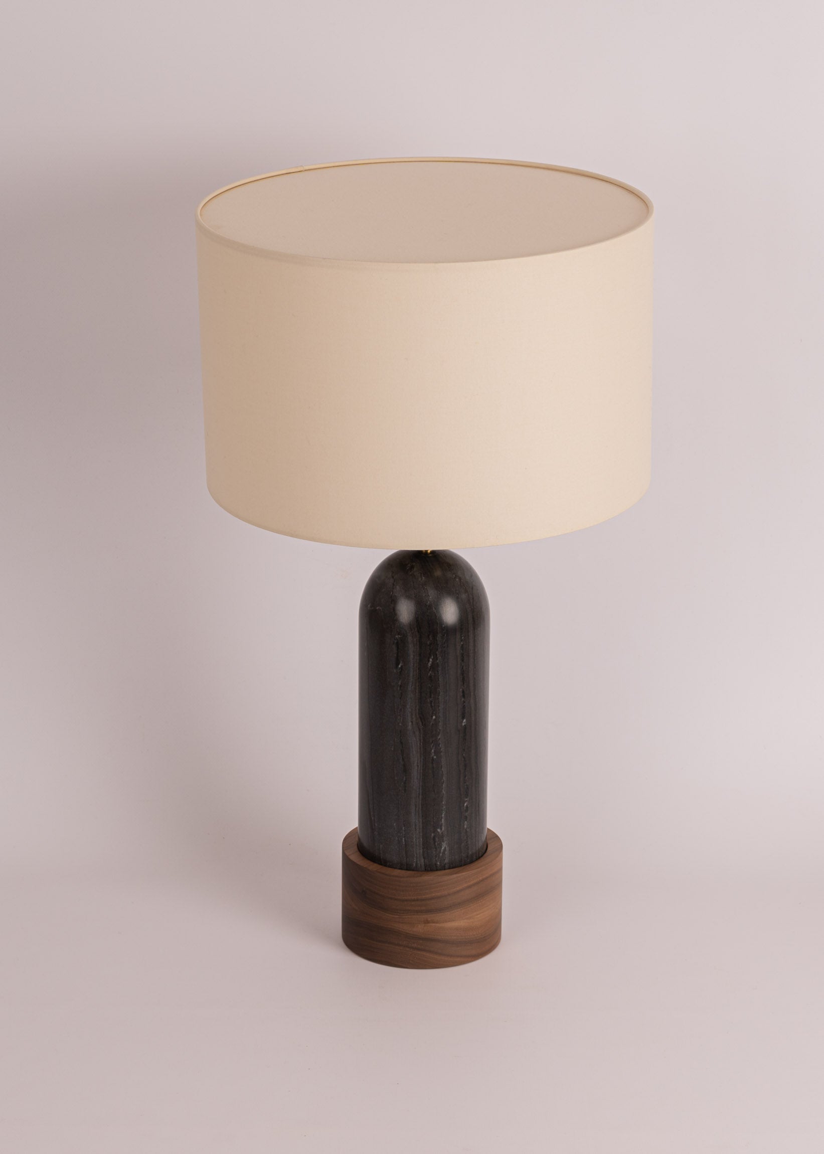 Tischlampe PEONA KELO schwarzer Marmor