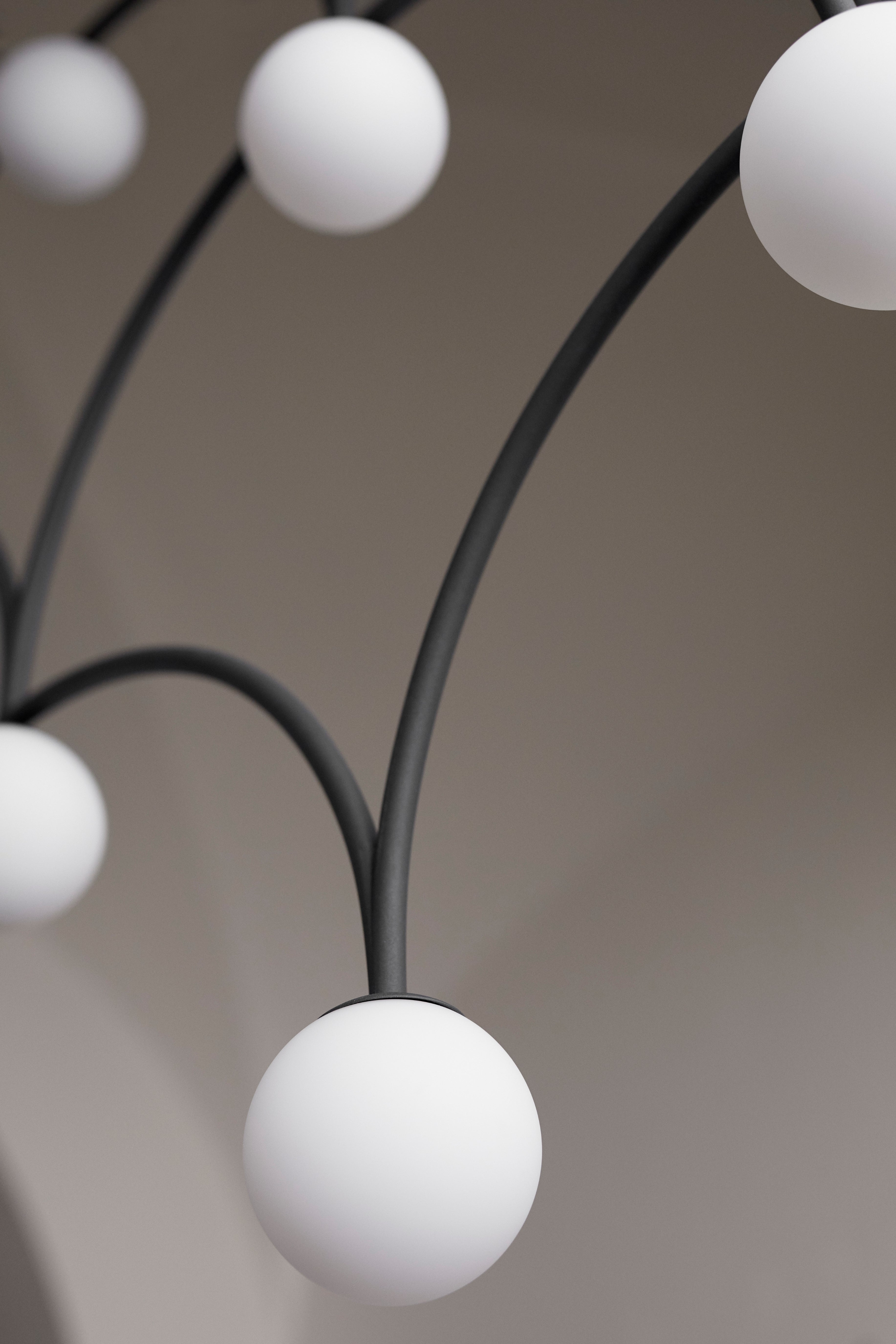 BOUNCE Black Pendant Lamp