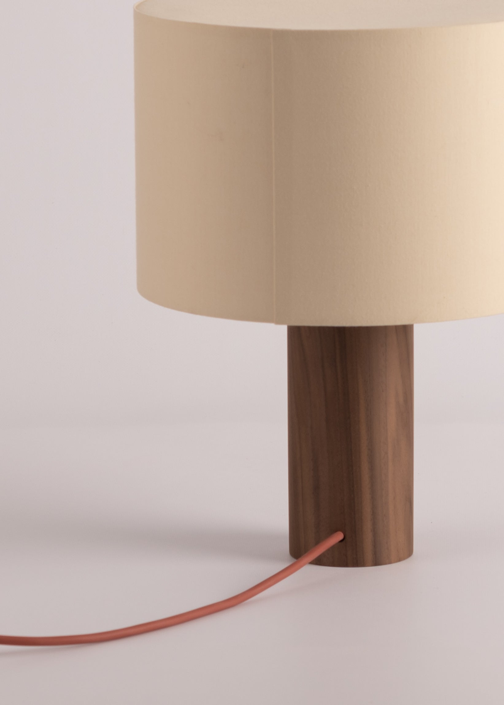 PIPITO Table Lamp Walnut Wood