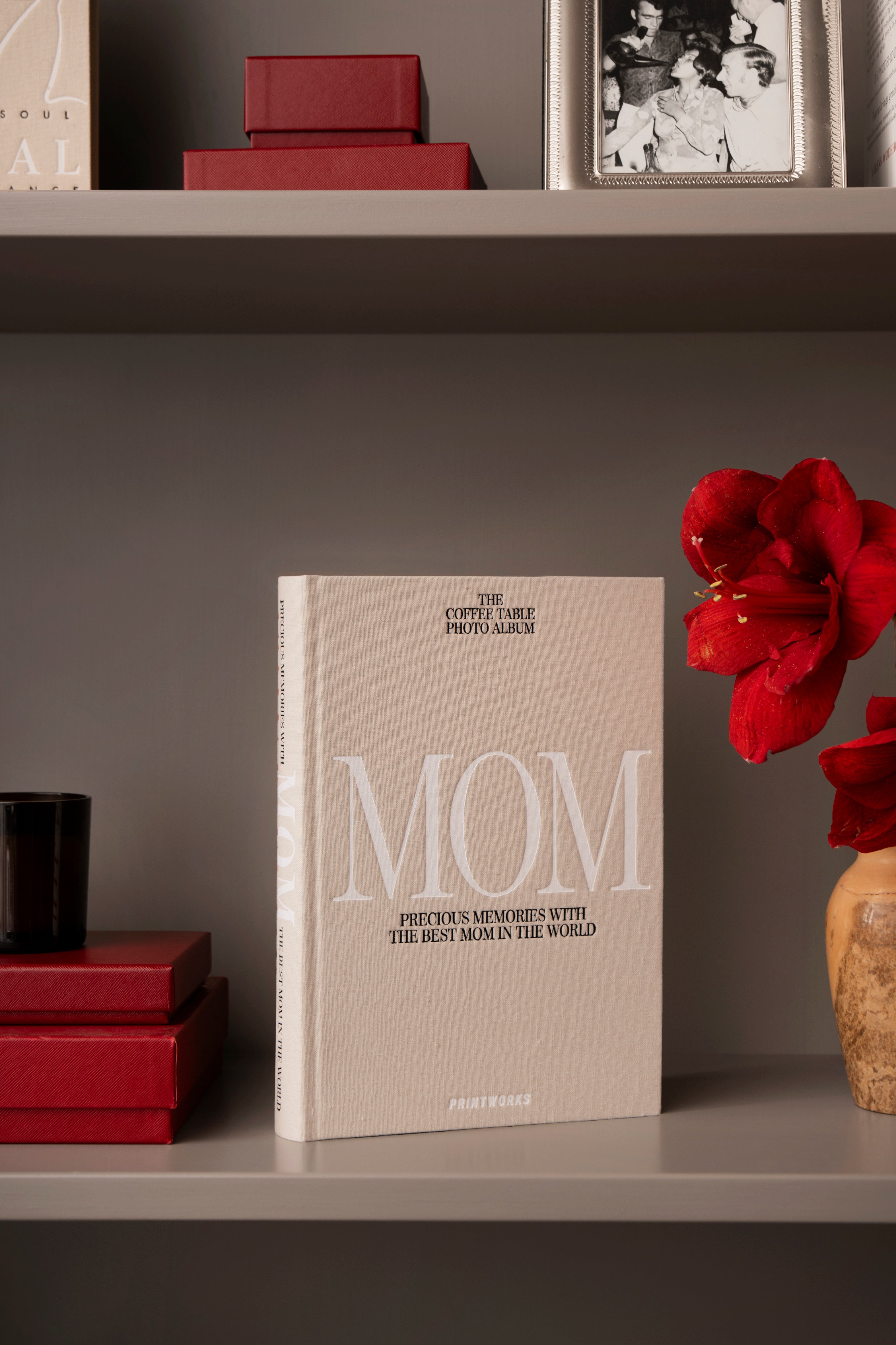 Beige photo album MOM with white