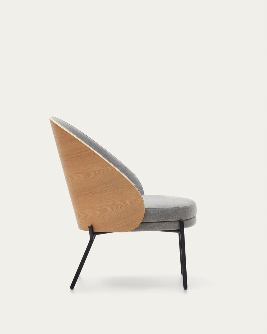 Eama light gray chair with ash finish