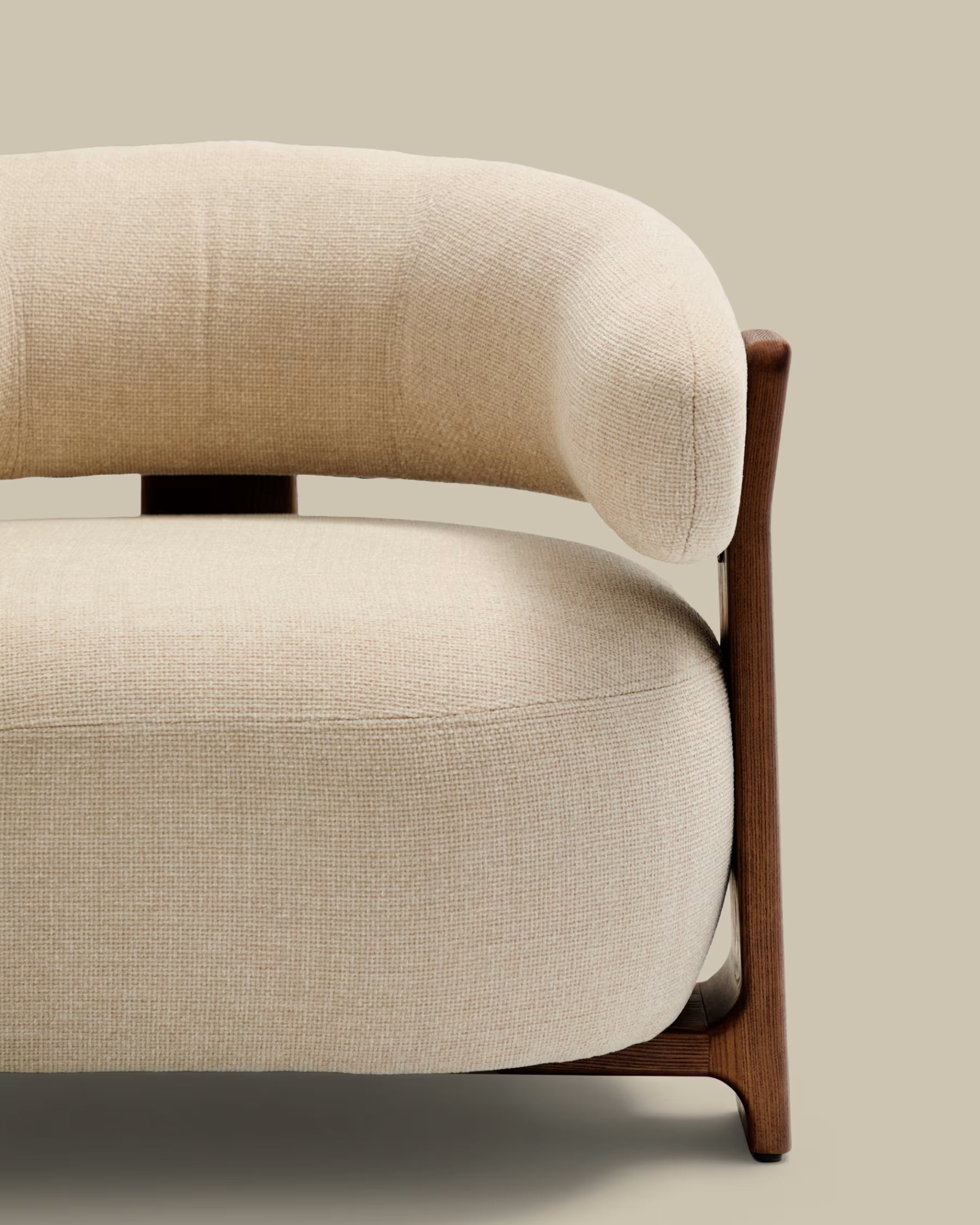 Sessel GRANITE beige Chenille mit dunklem Eschenfuß