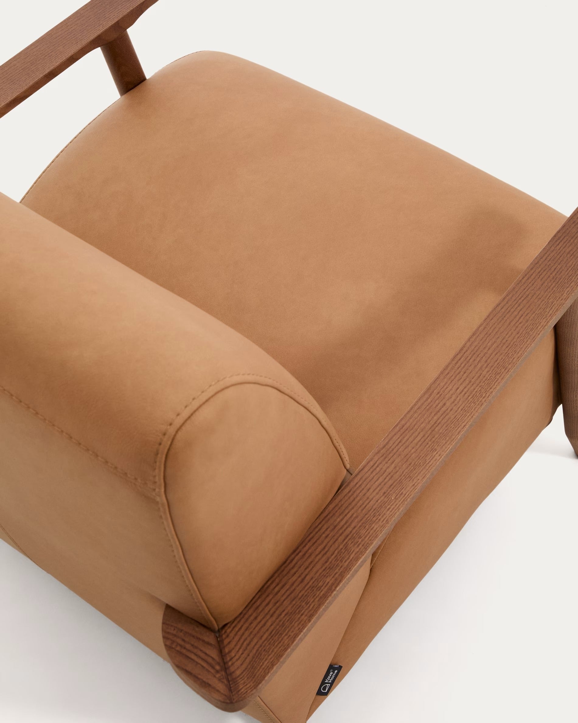 Fotel MEGHAN brązowy skórzany z ciemną jesionową podstawą