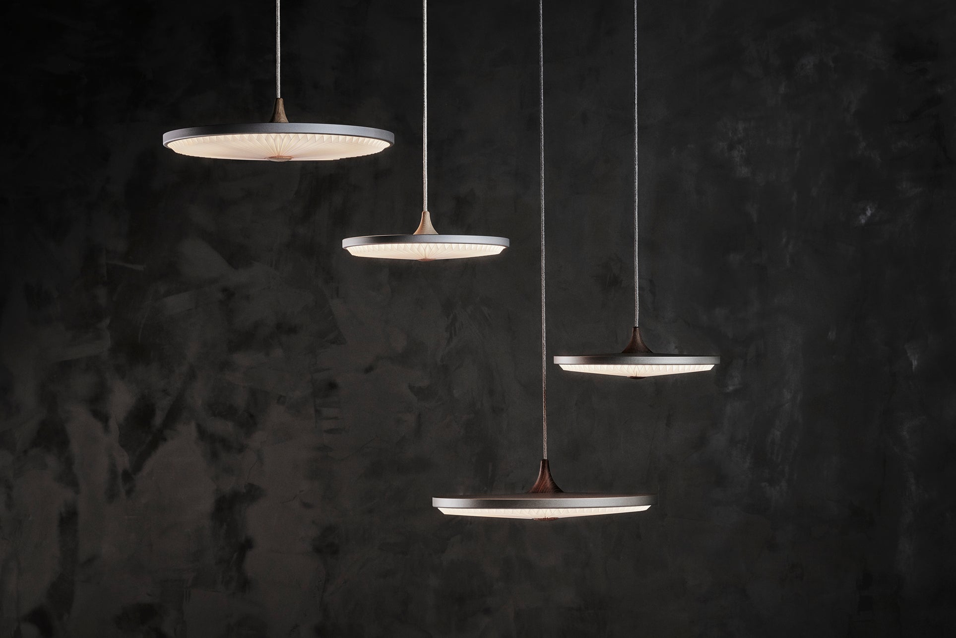 Pendelleuchte MODEL 198 SOLEIL geräucherte Eiche