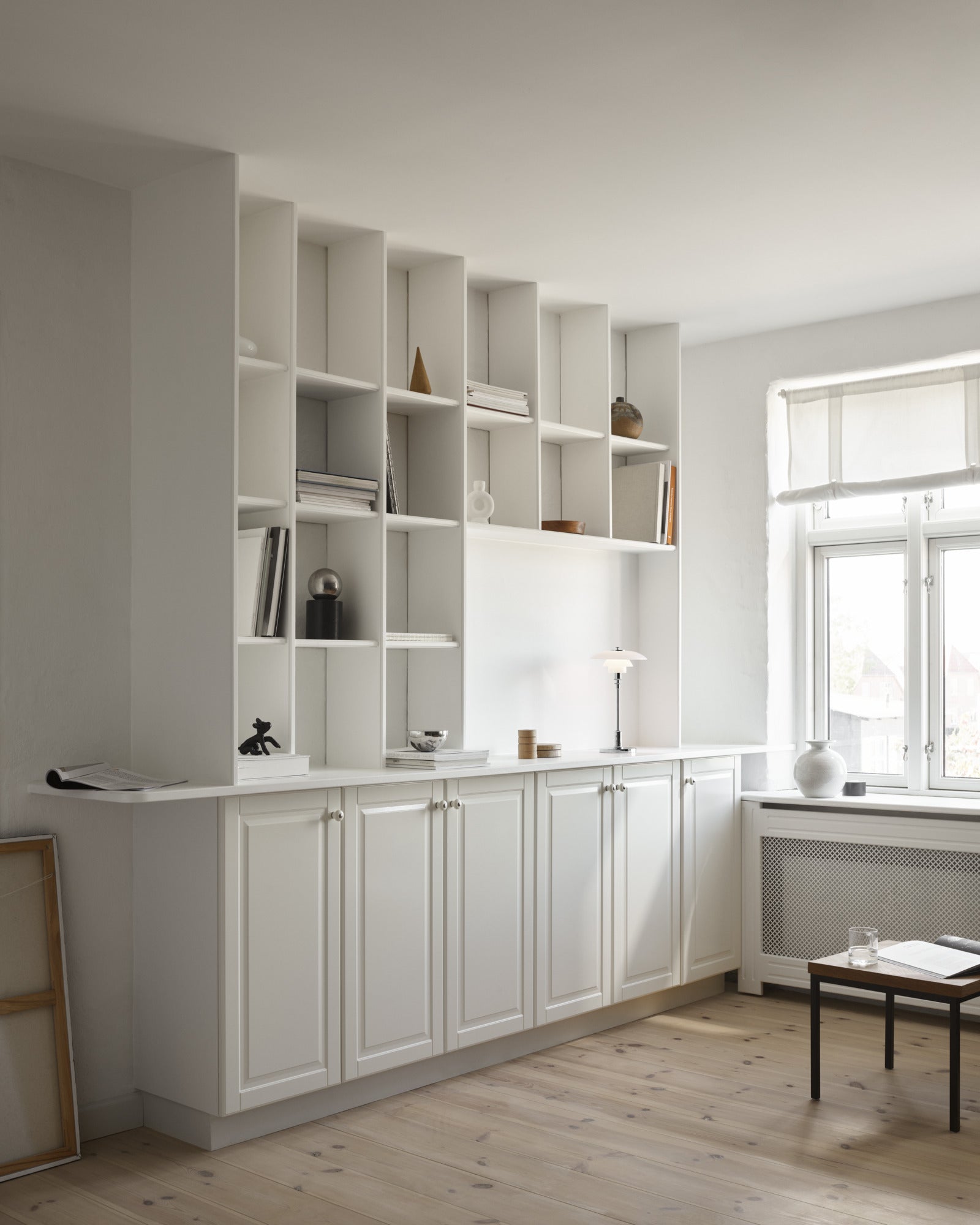 Tragbare Lampe PH 2/1 weiß mit verchromtem Sockel