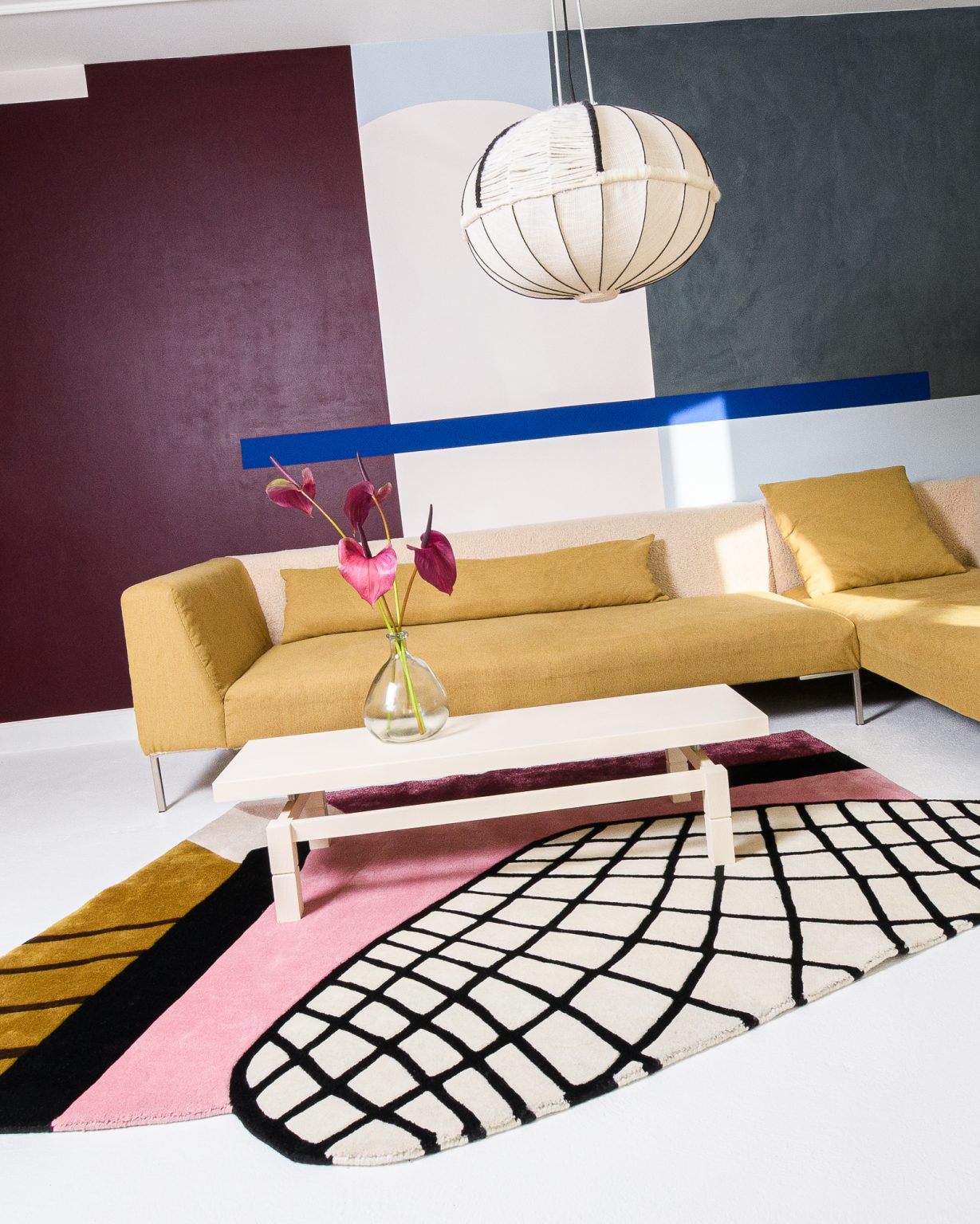 Asymmetrischer dekorativer Teppich STARLINE in Rosa mit Senfgelb