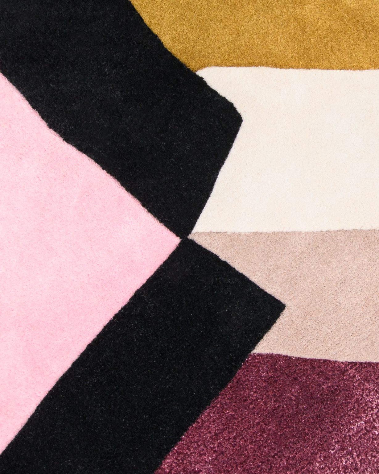 Asymmetrischer dekorativer Teppich STARLINE in Rosa mit Senfgelb