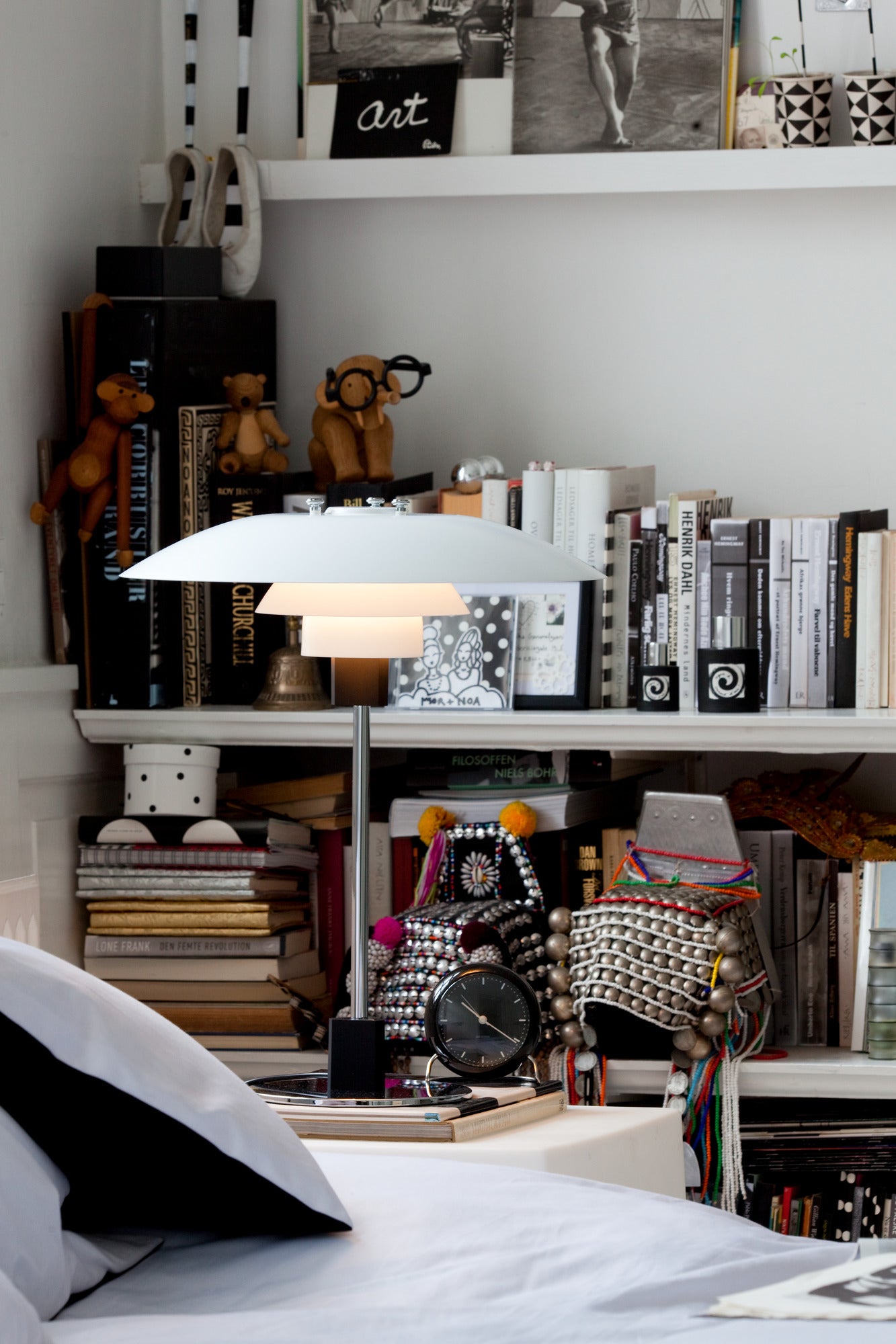 Tischlampe PH 4/3 weiß mit verchromtem Fuß