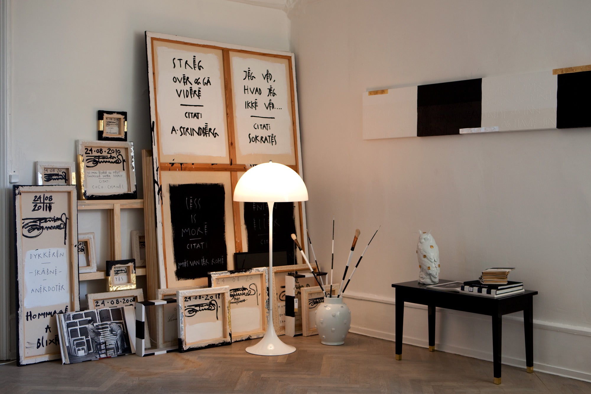 Stehlampe PANTHELLA weiß