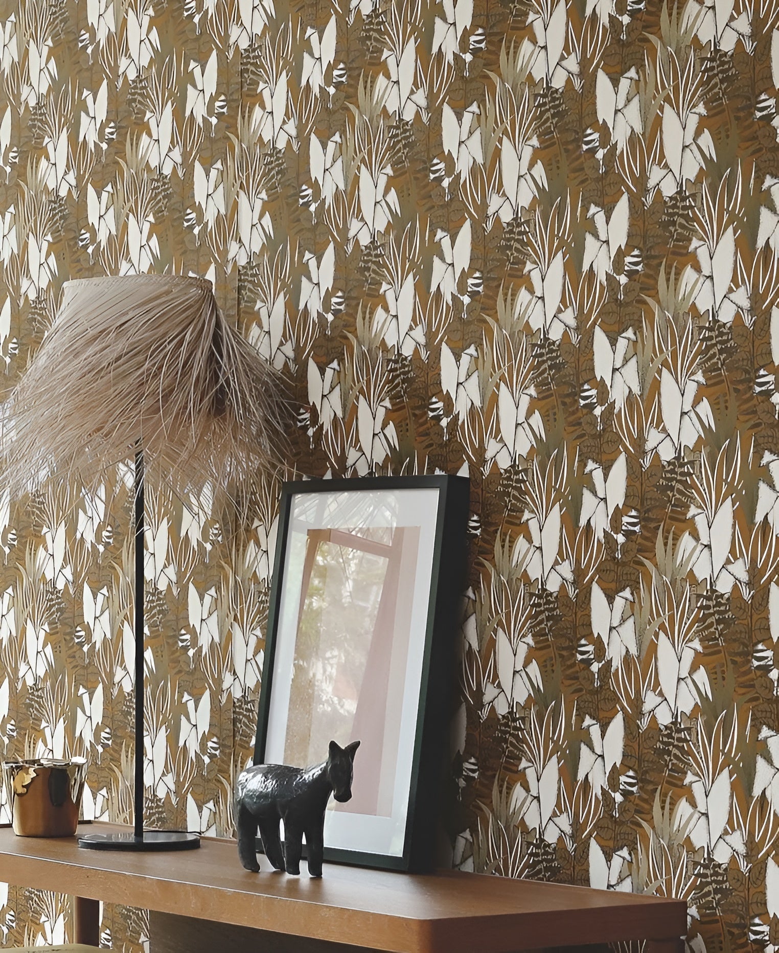 Structural wallpaper with jungle plant motif TIGRIS - WHITE/GRAY white with gray