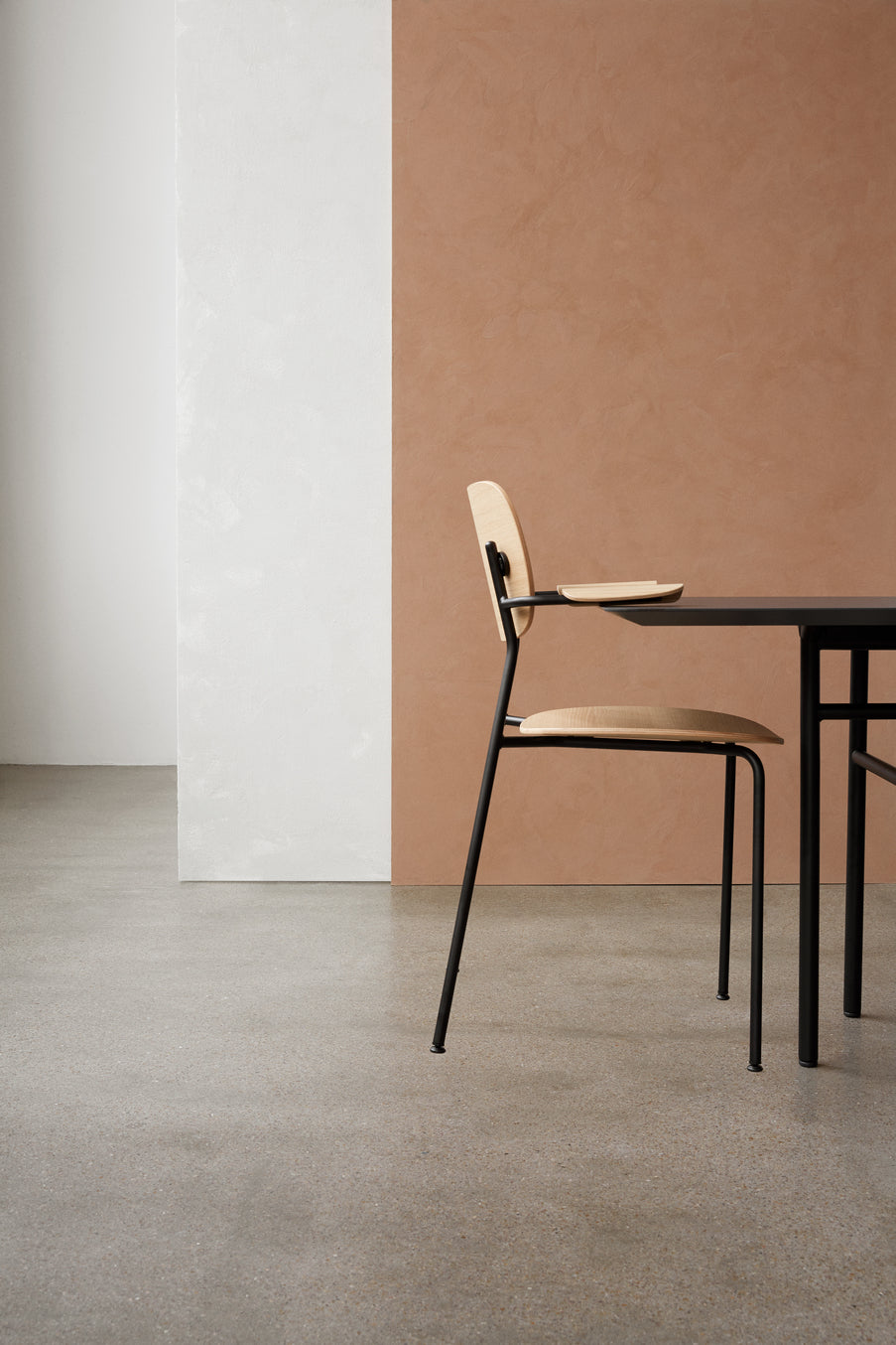CO Armchair with Armrests Black Oak Veneer with Black Base