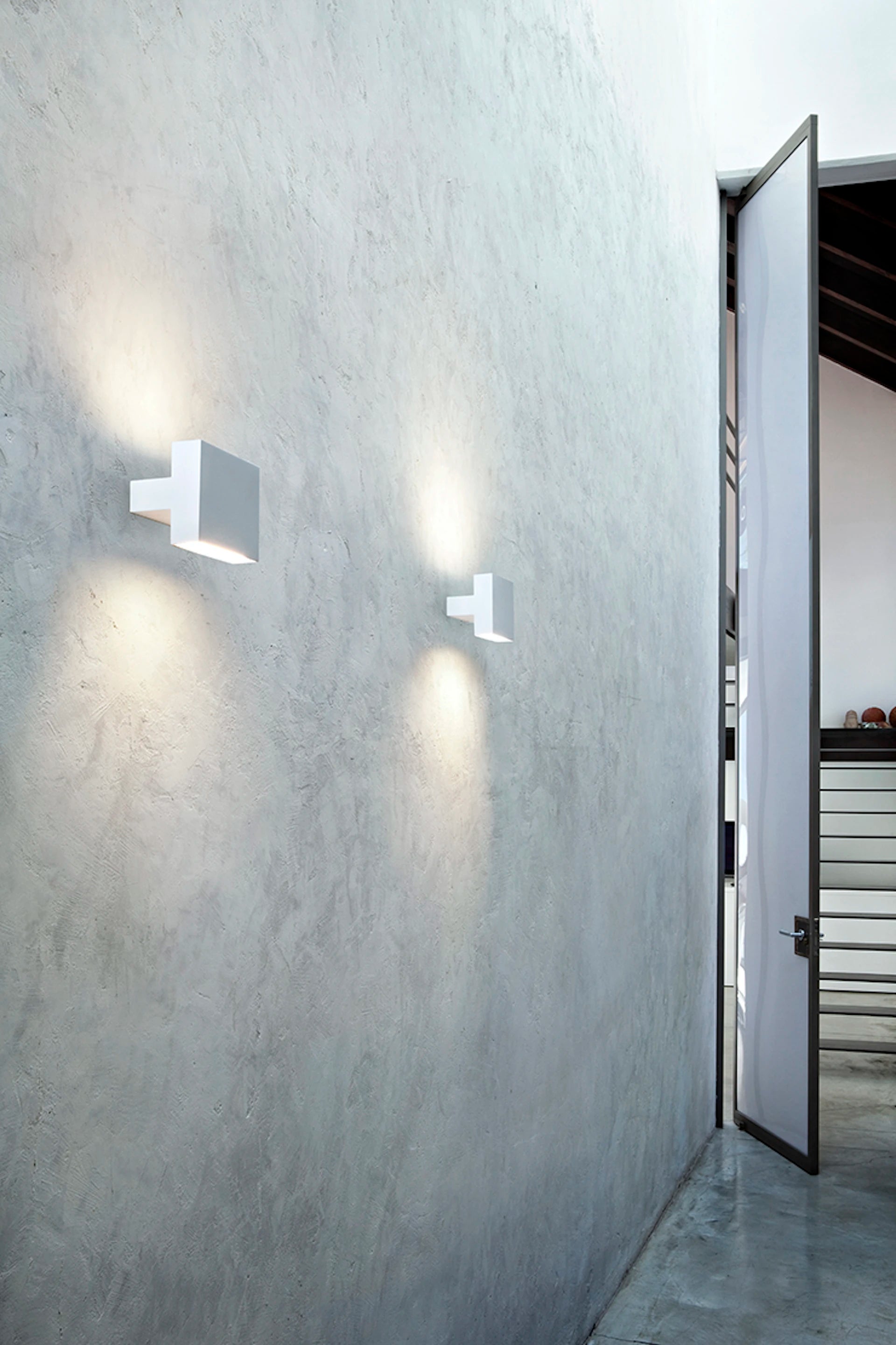 Wandleuchte mit zwei Punkten TIGHT LIGHT weiß