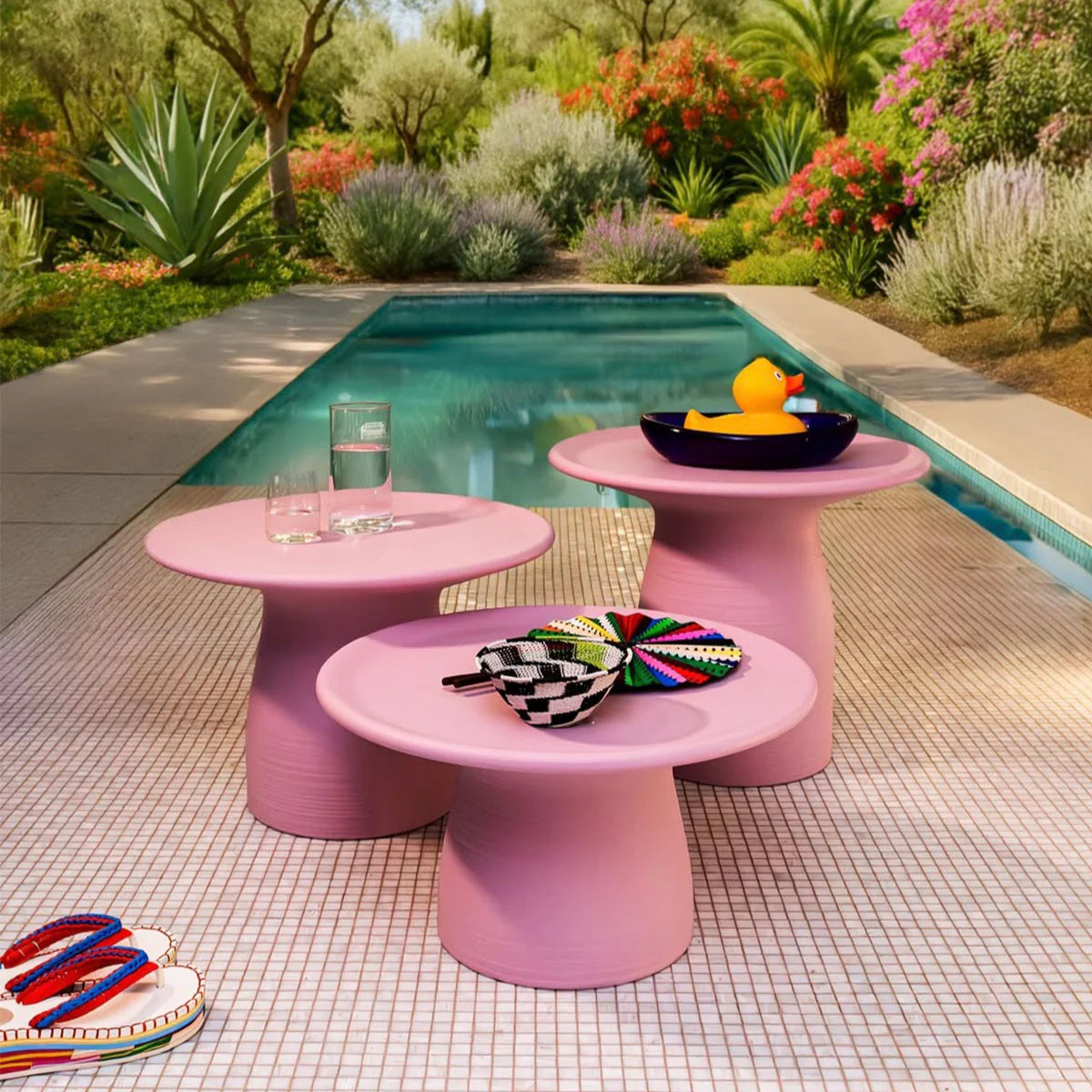 TOTINO White Side Table