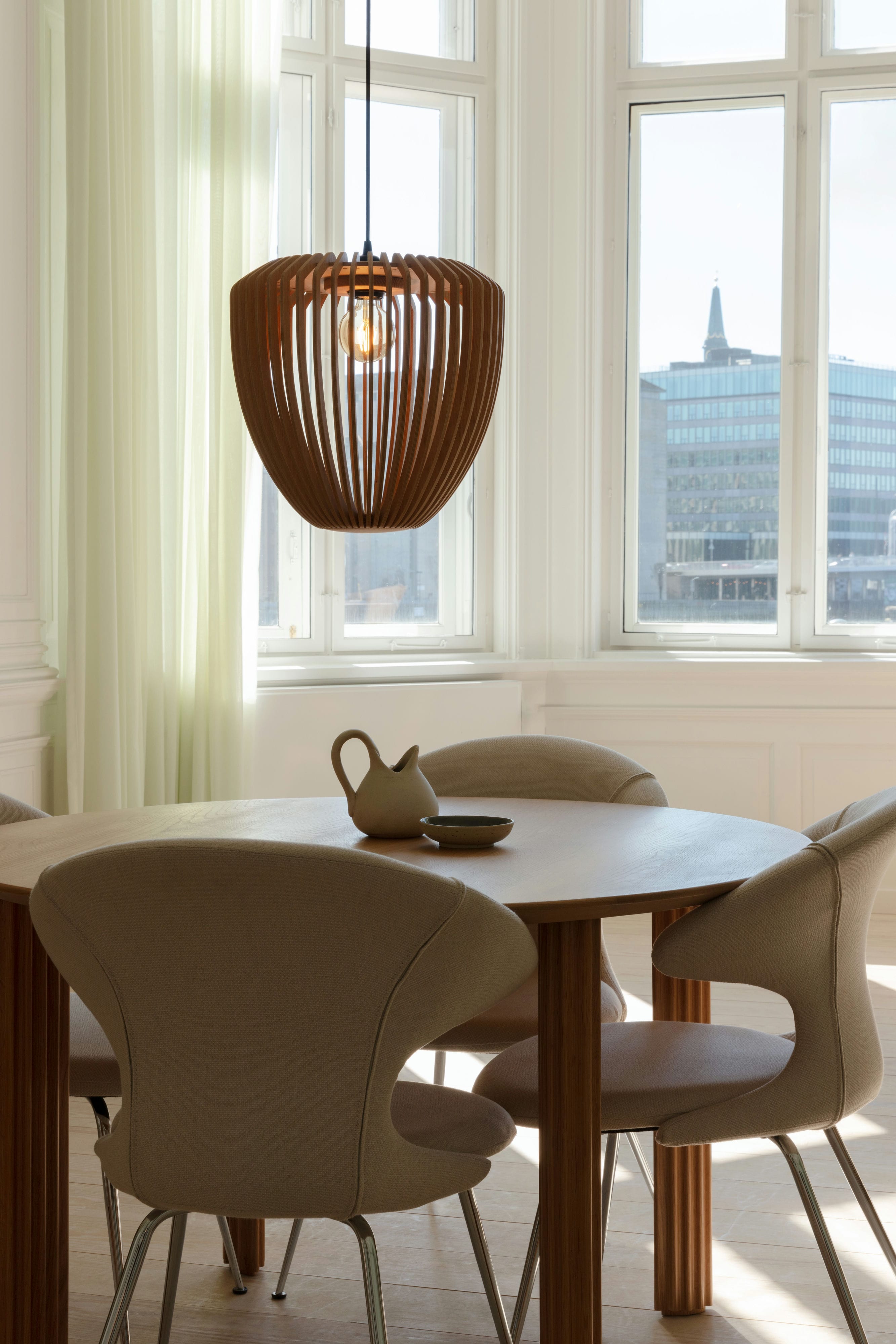 Abażur CLAVA WOOD dąb [Amelia] UMAGE    Eye on Design