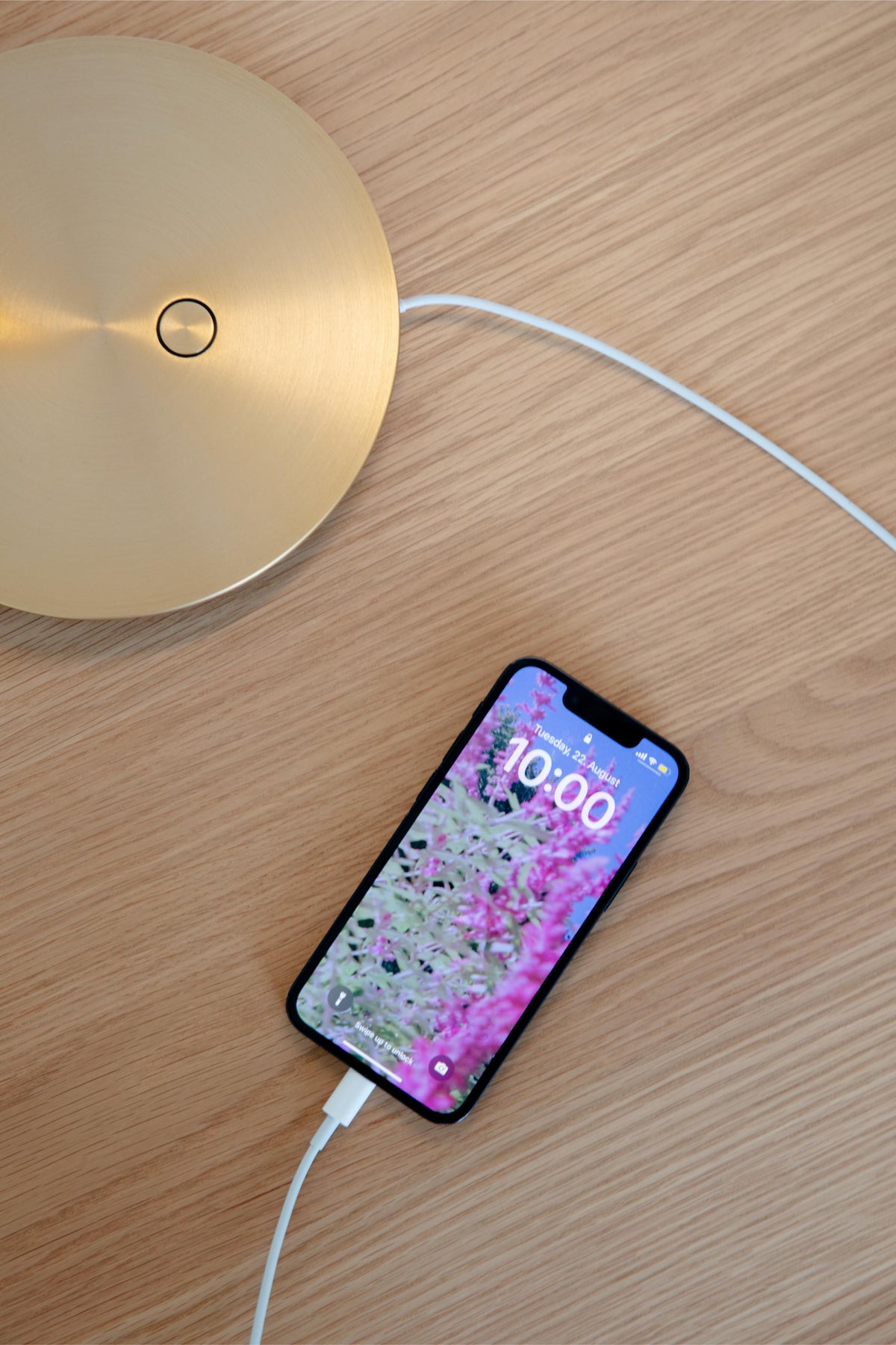 Goldene OMNI Tischlampe