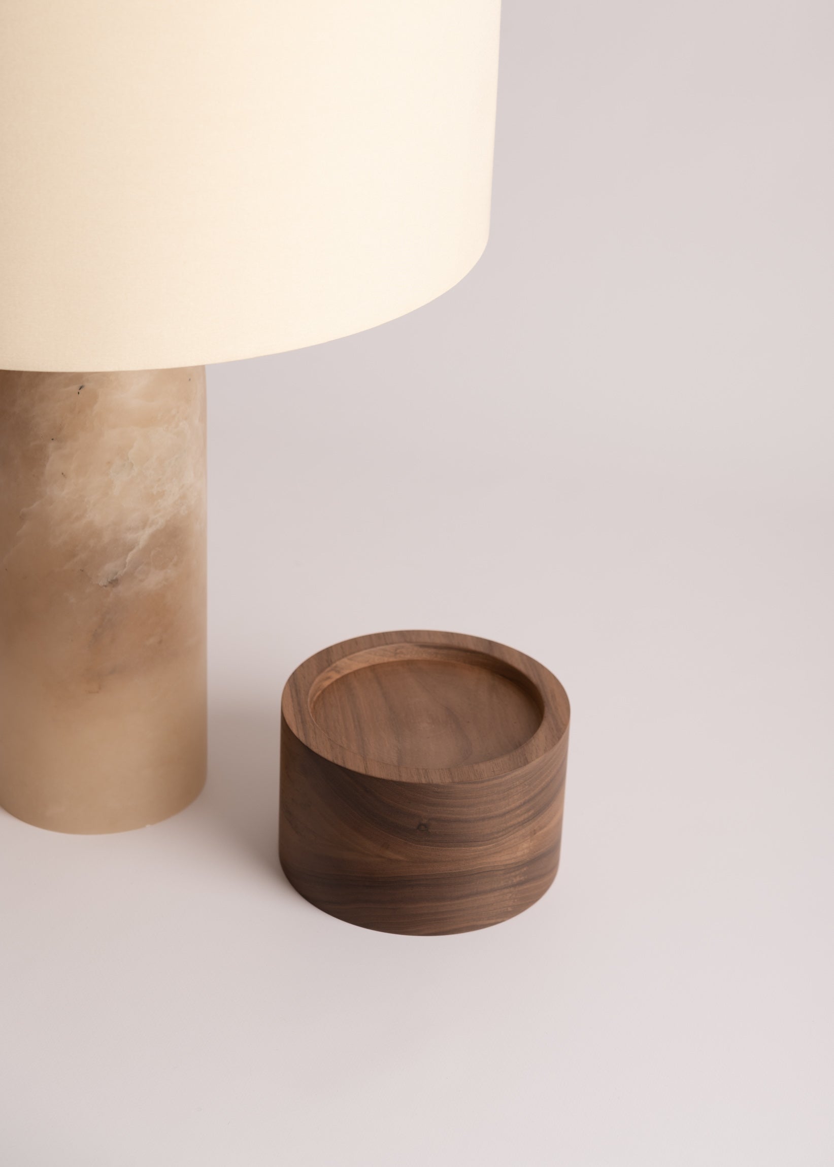PURA KELO Table Lamp Dark Beige Alabaster