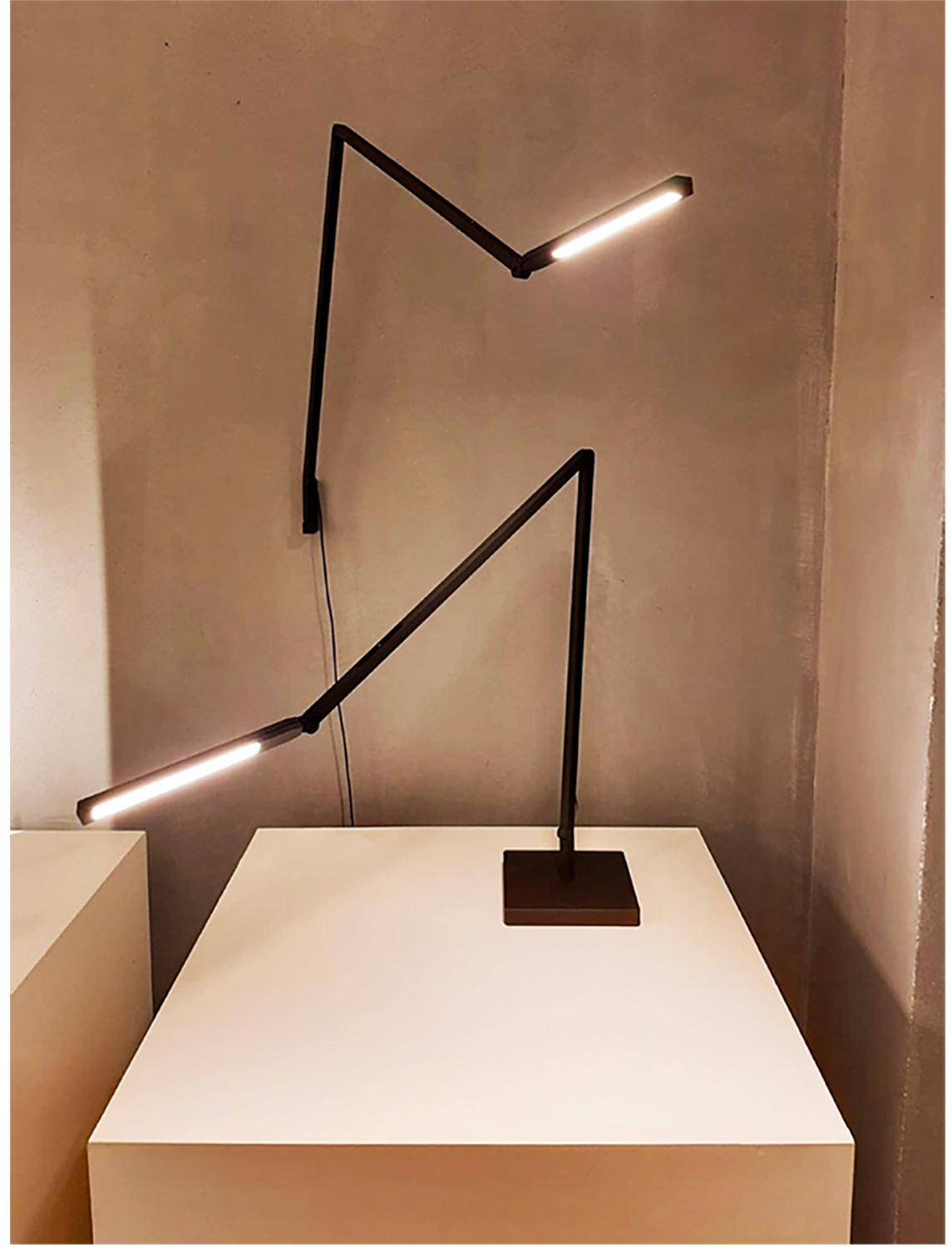 Untitled Linear black lamp