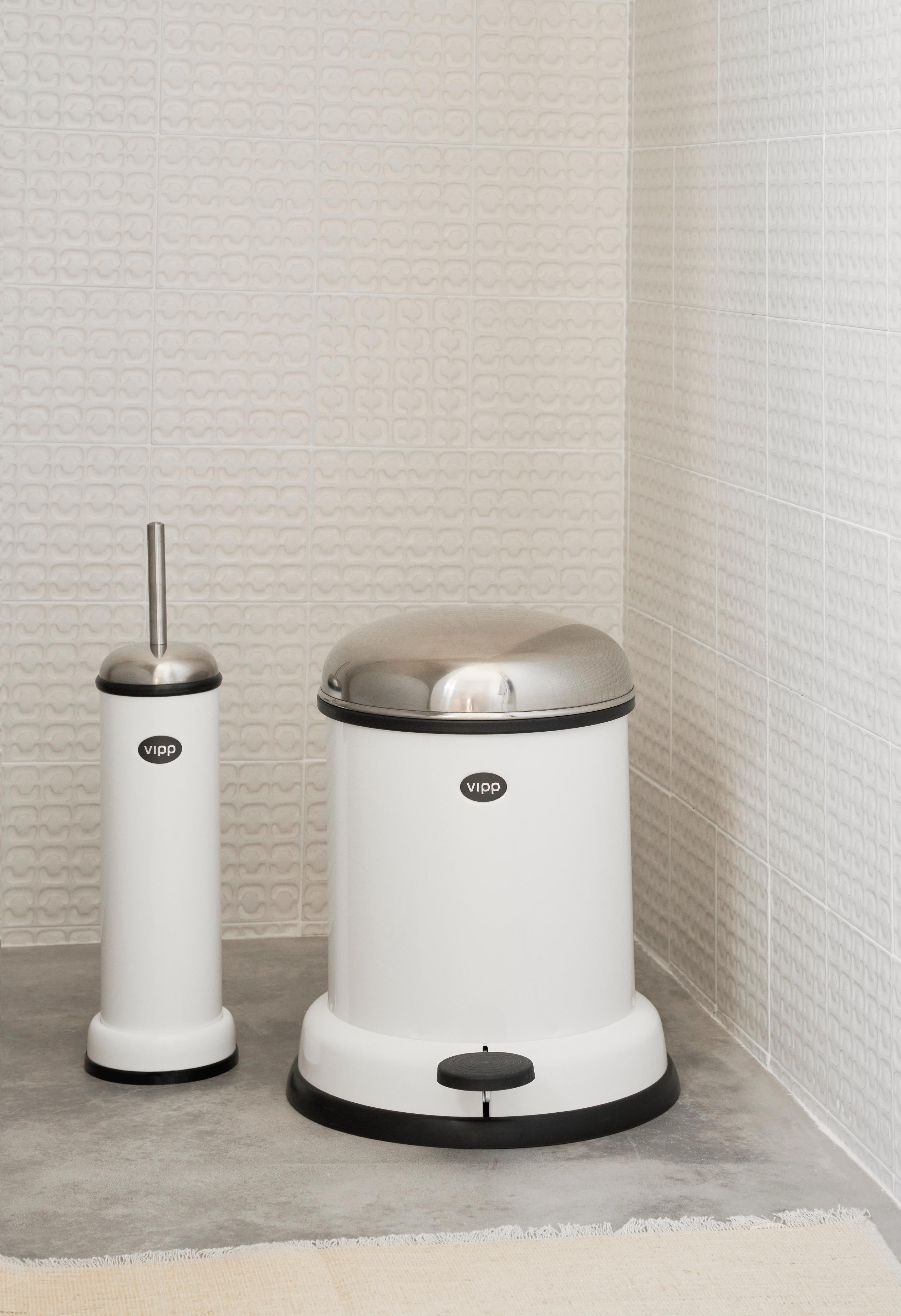 VIPP Black Toilet Brush