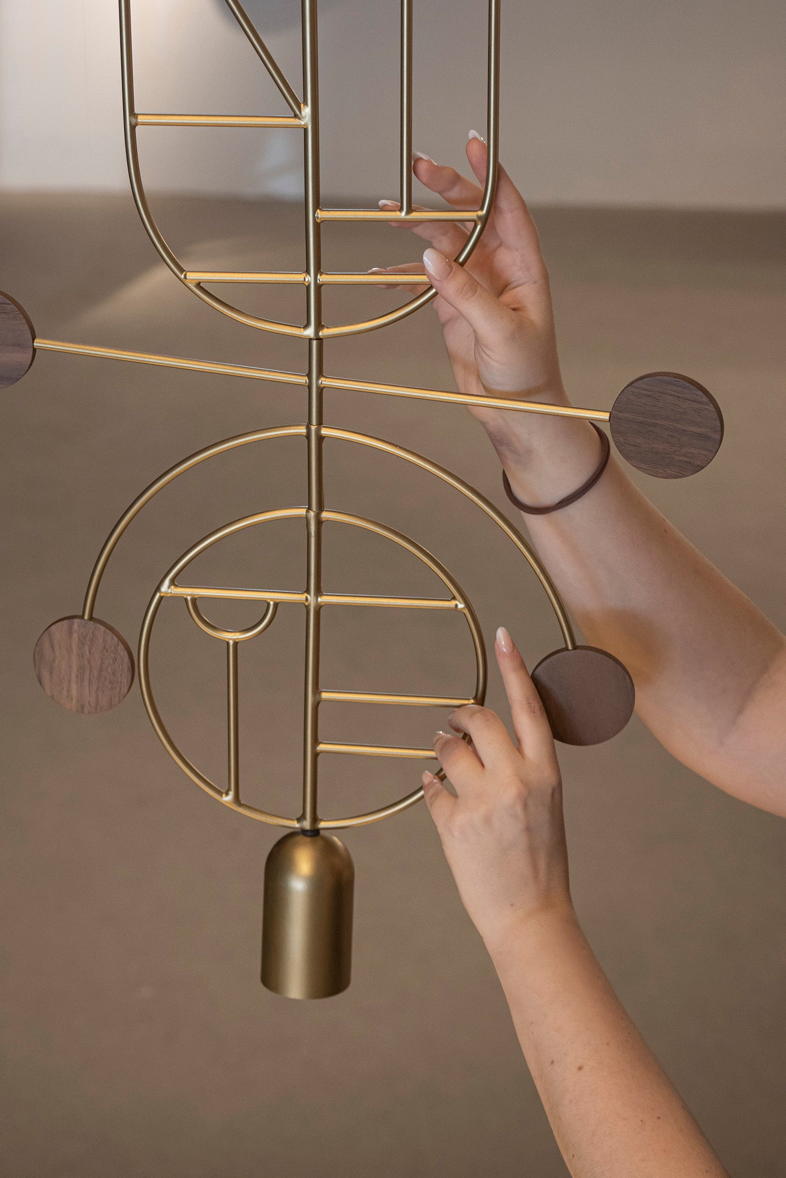 WOODEN DOTS WDS08 Pendant Lamp in Graphite with Walnut Wood