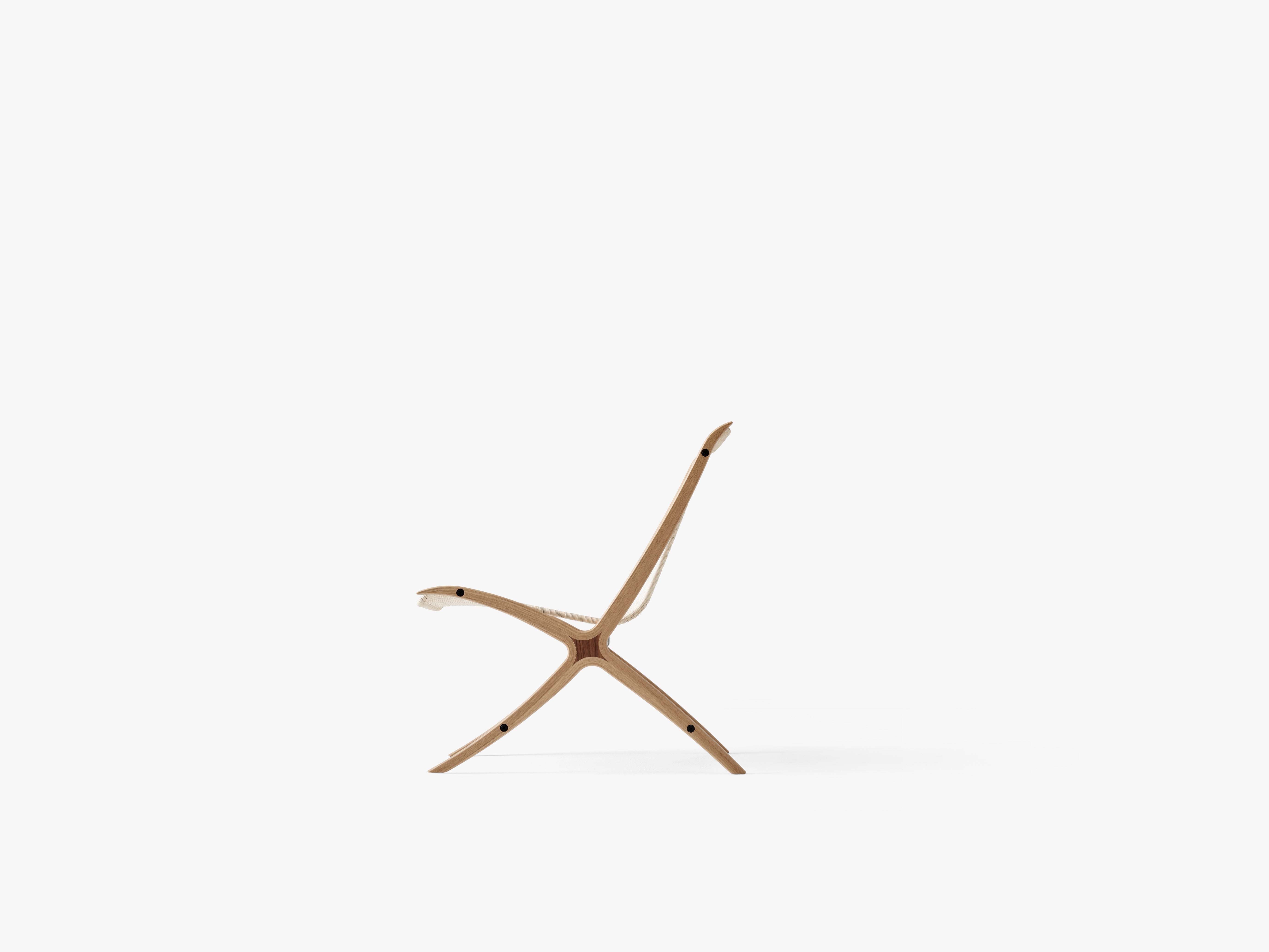 Sessel X HM10 mit Rattansitz und Holzgestell